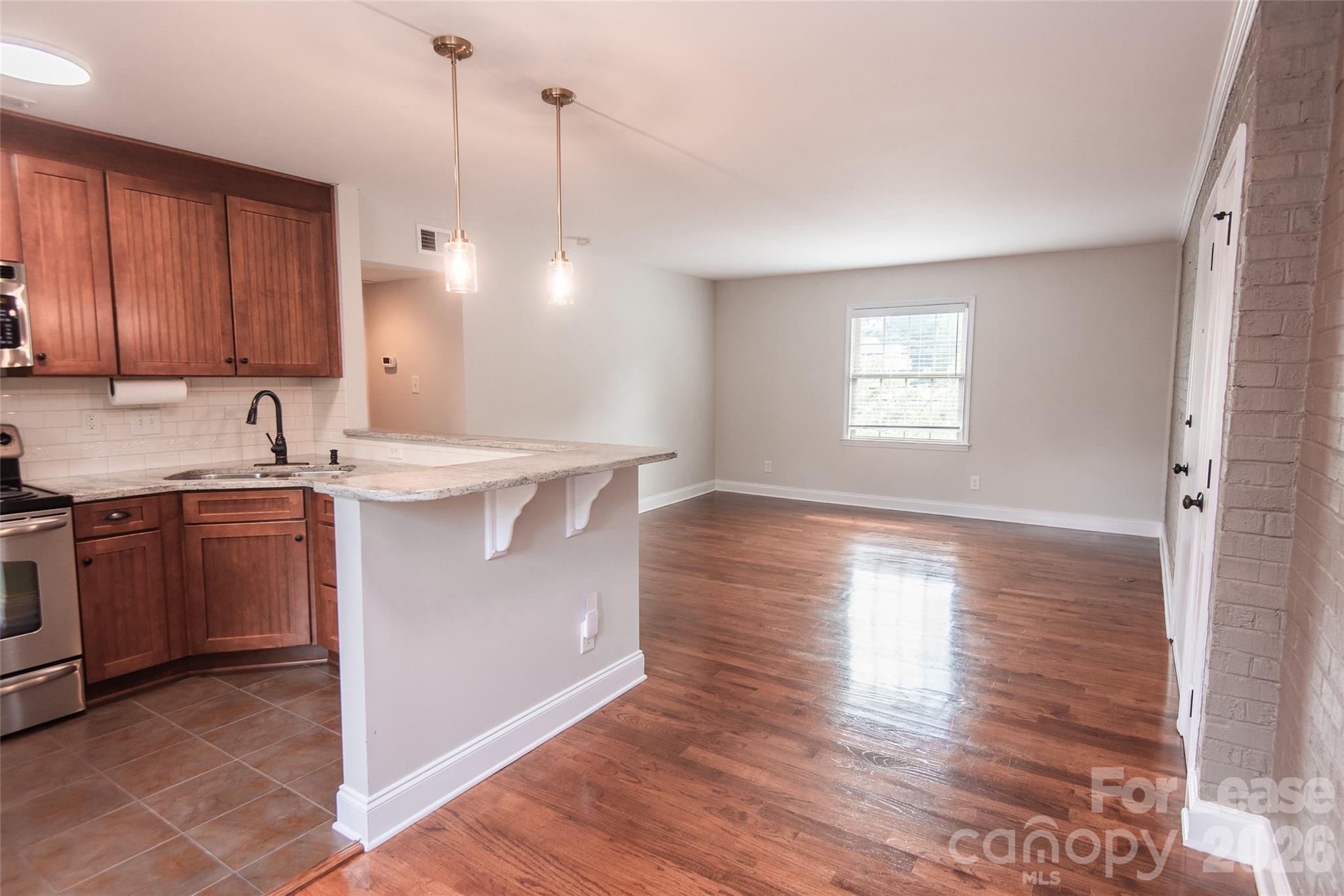 4915 Park Road Unit: F