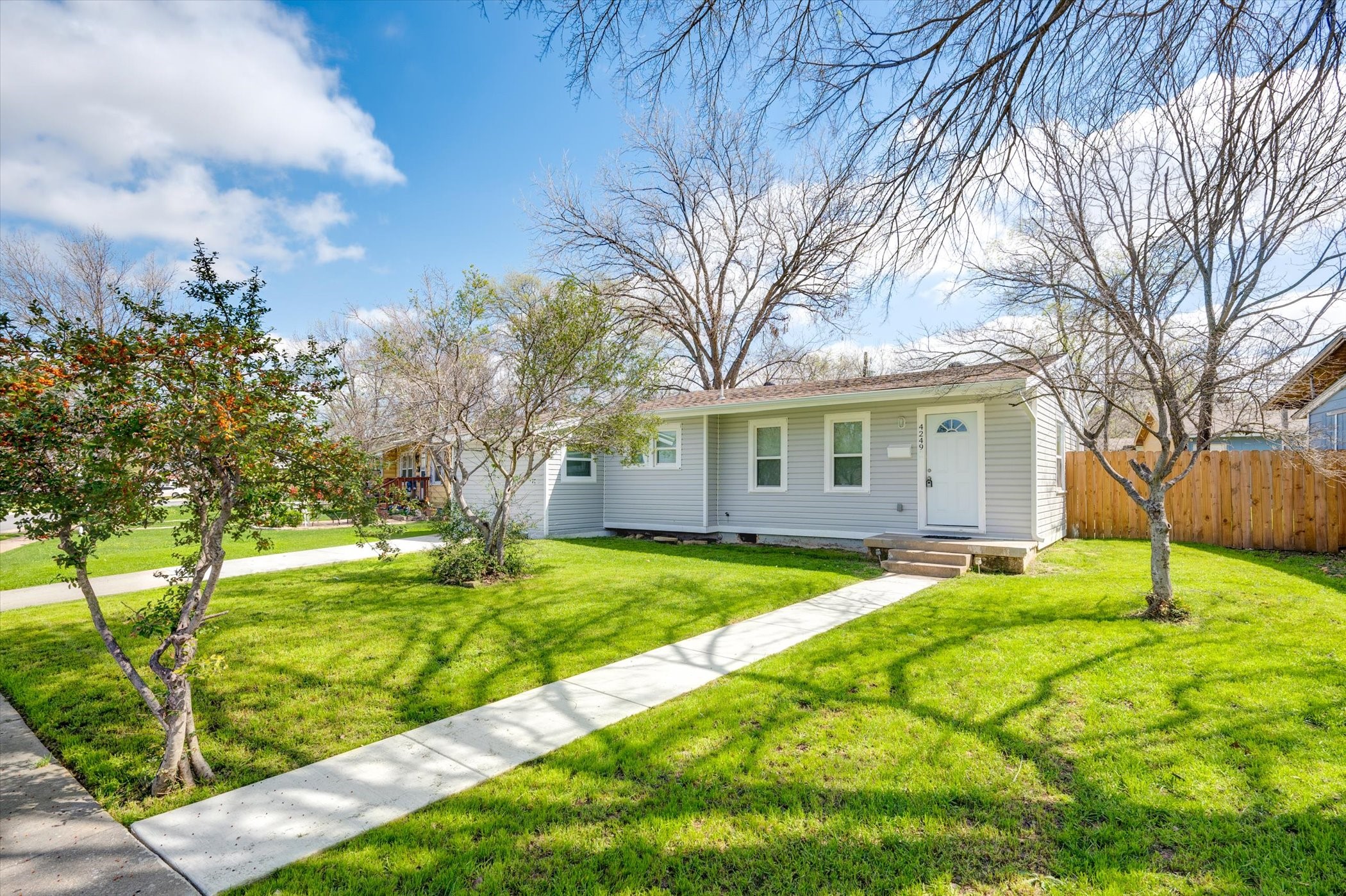 4249 Cherokee Trail