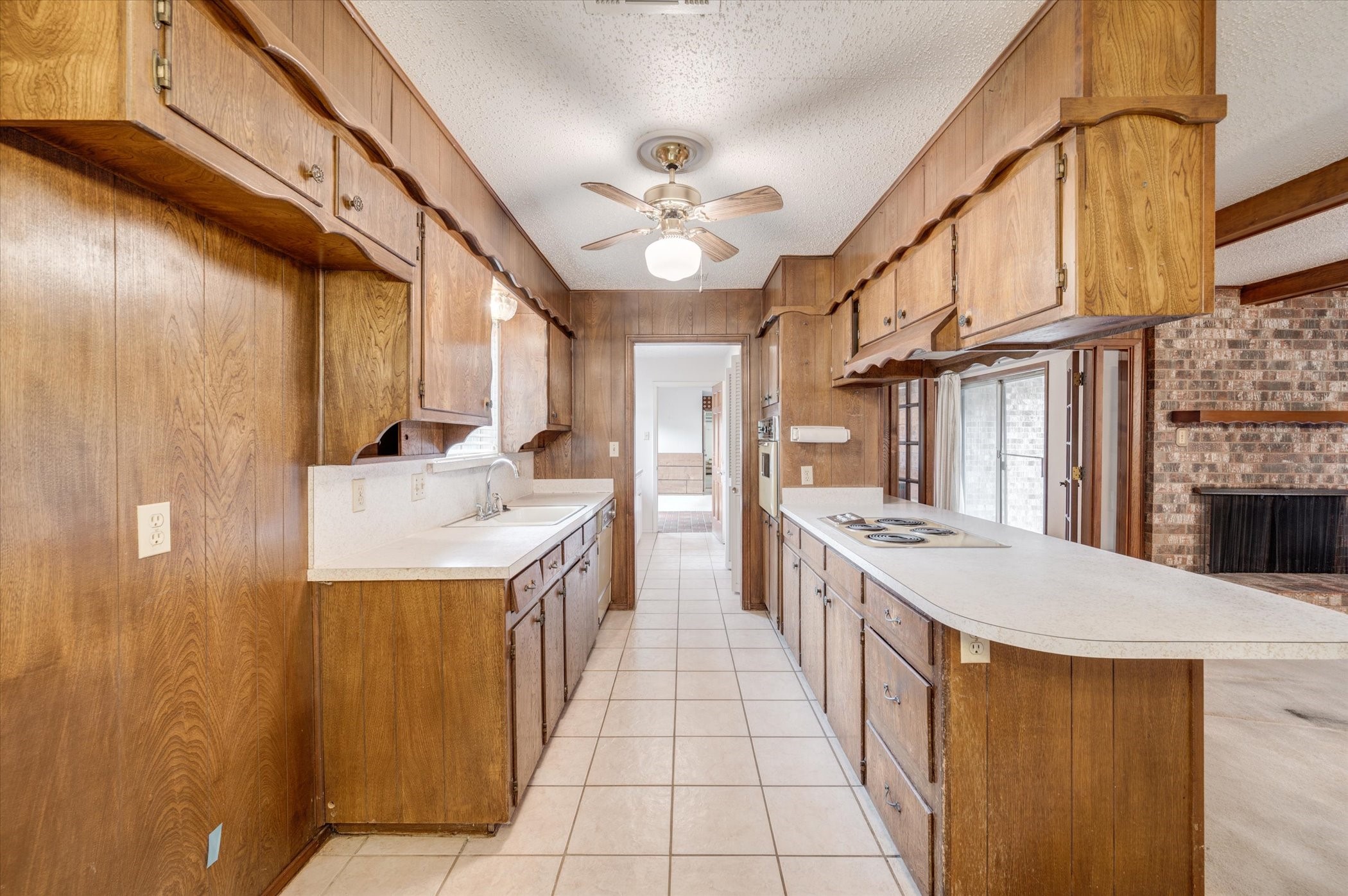 3632 Brown Trail