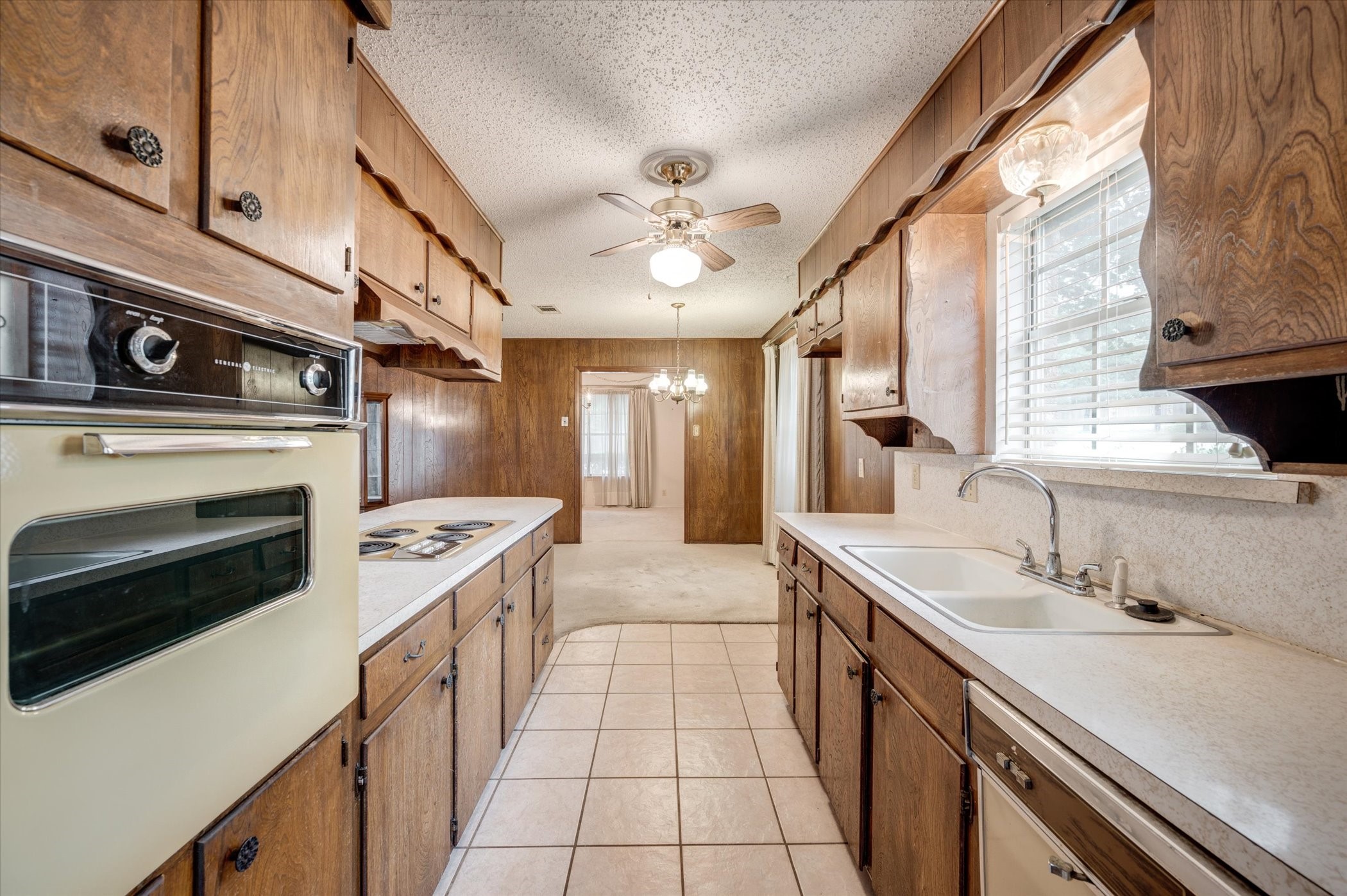 3632 Brown Trail