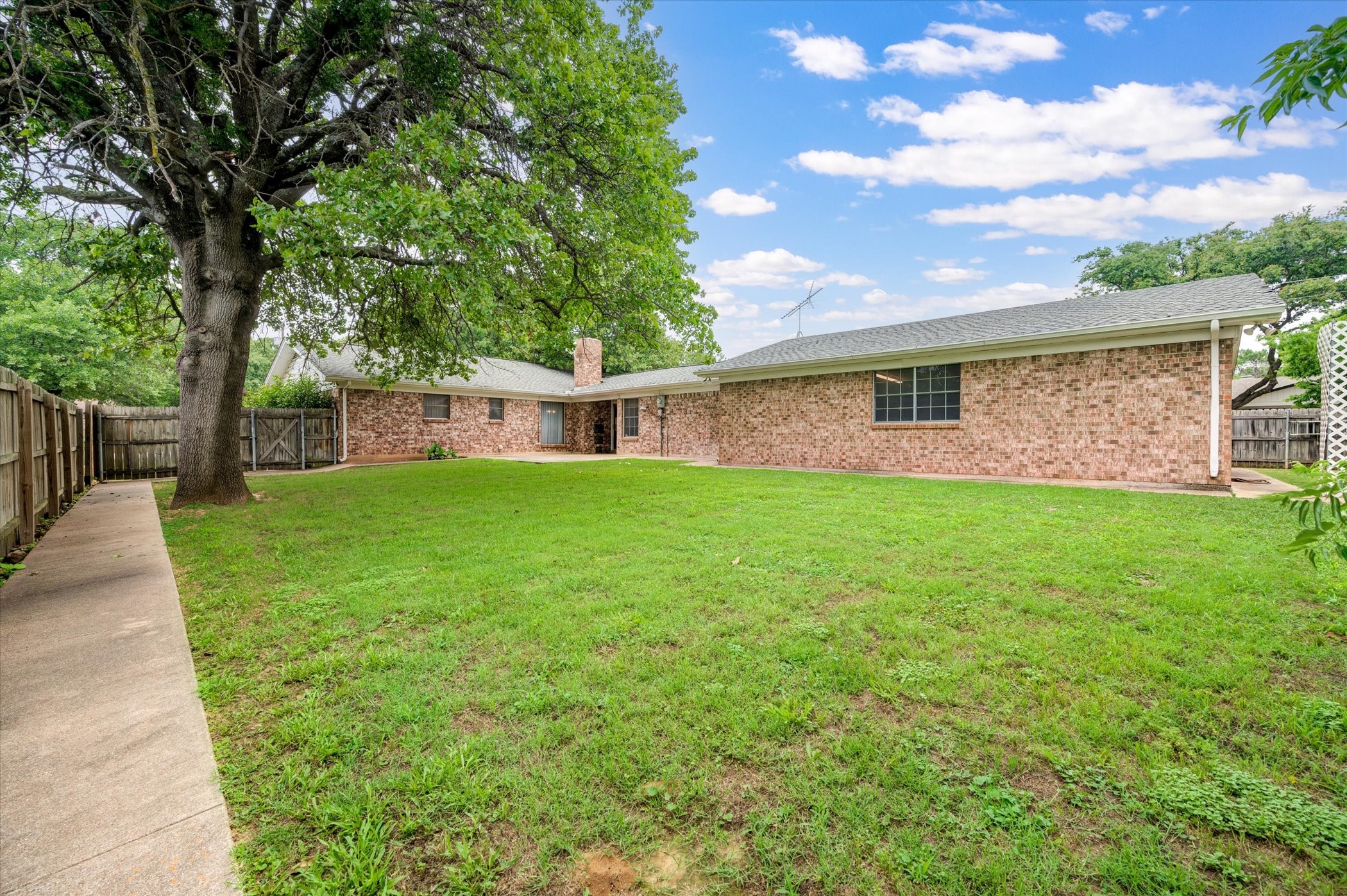 3632 Brown Trail