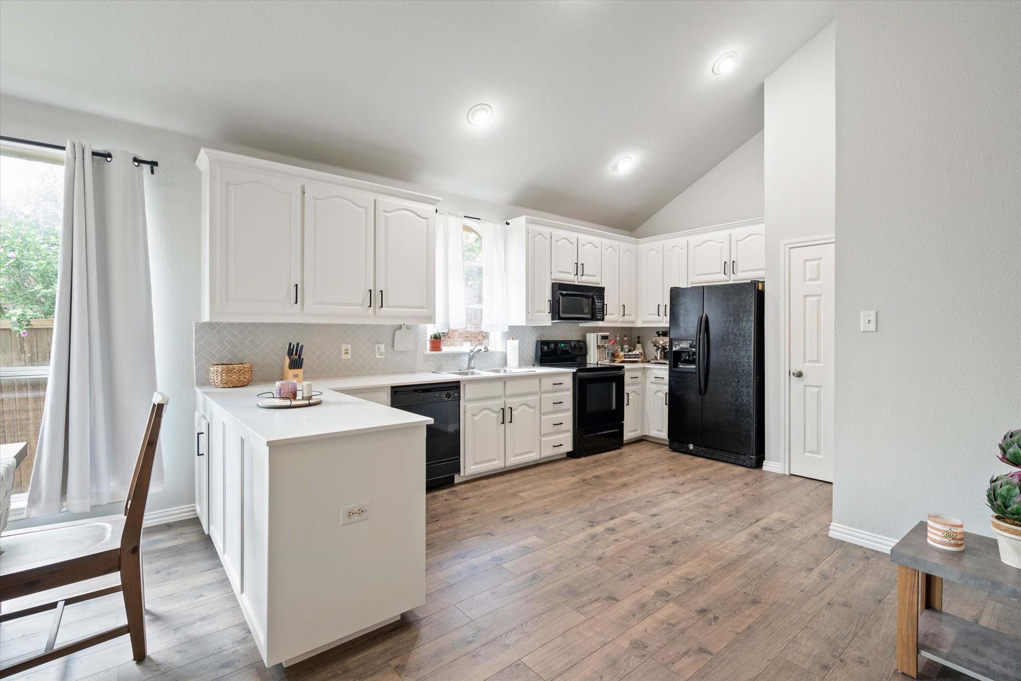 9736 Hathman Lane