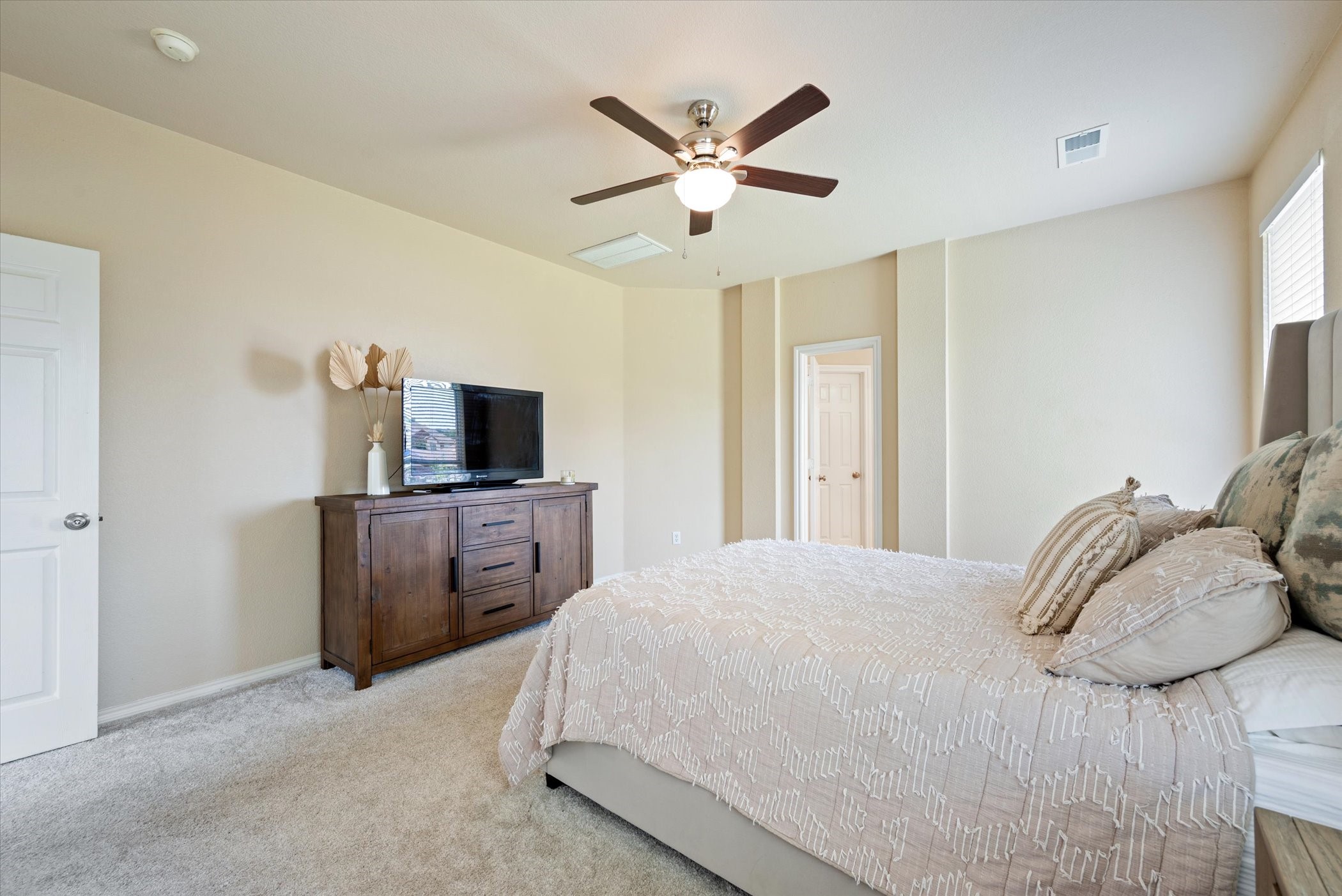 9736 Hathman Lane