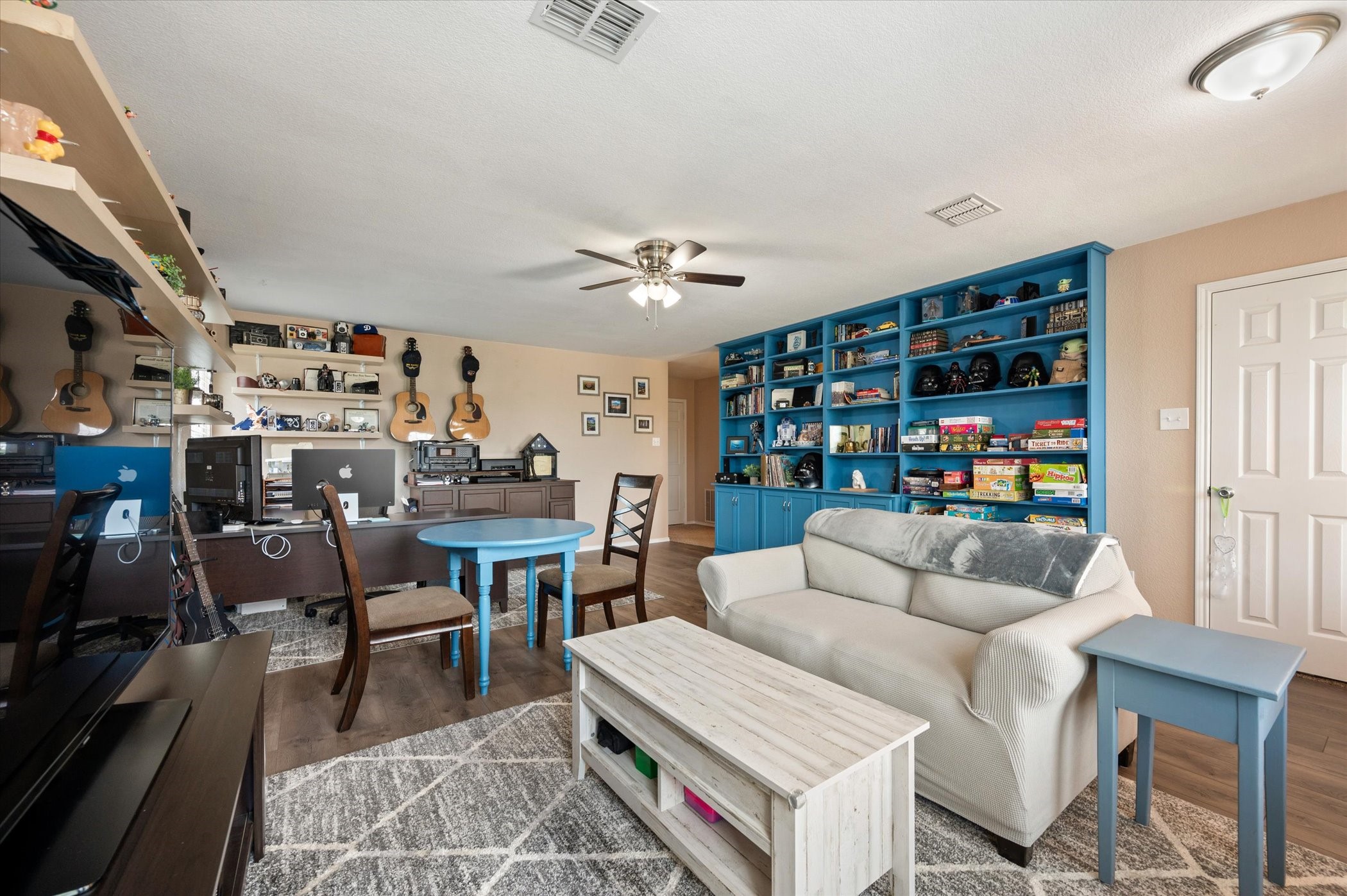 9000 Belvedere Drive