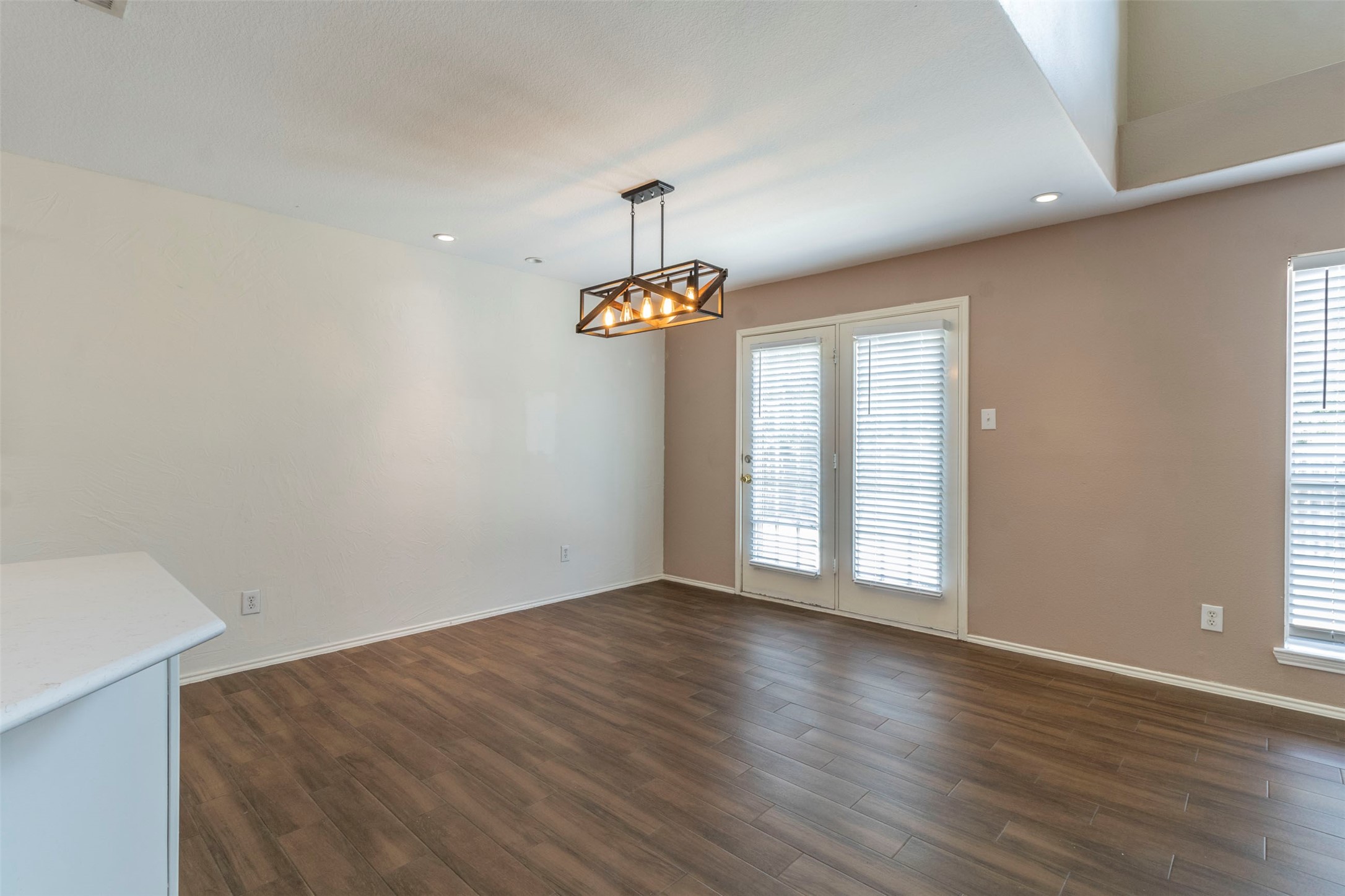 700 Cardinal Drive