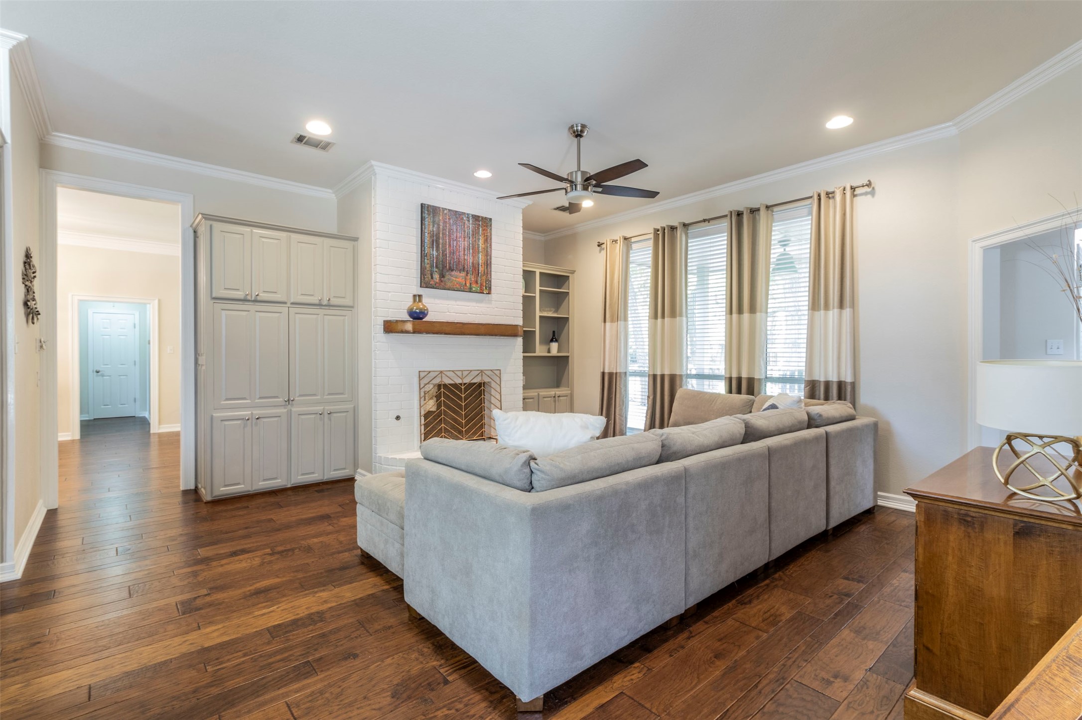 908 Dogwood Court