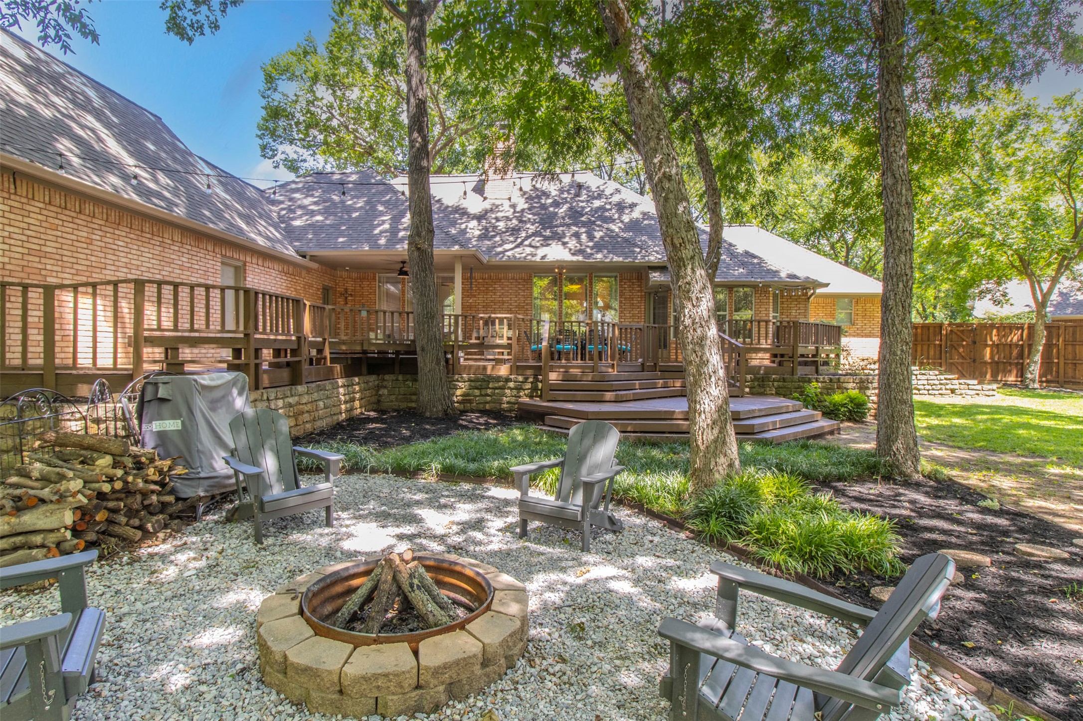 908 Dogwood Court