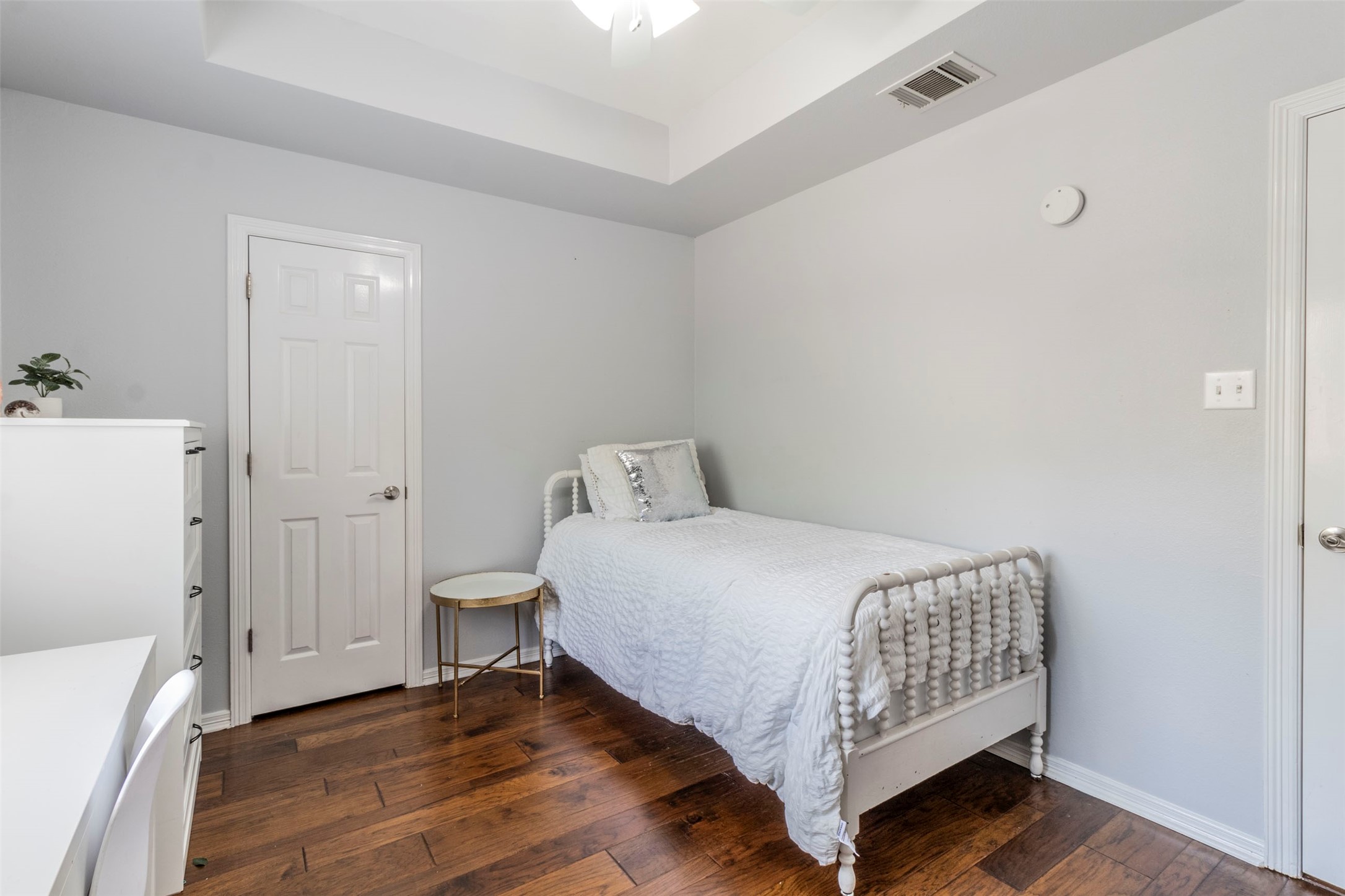 908 Dogwood Court