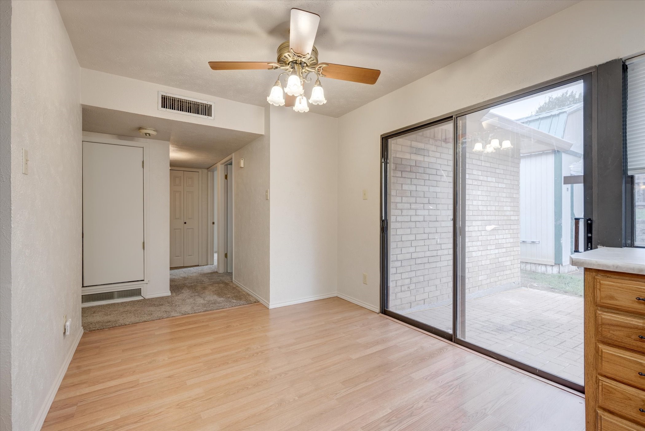 2600 Meadowview Drive