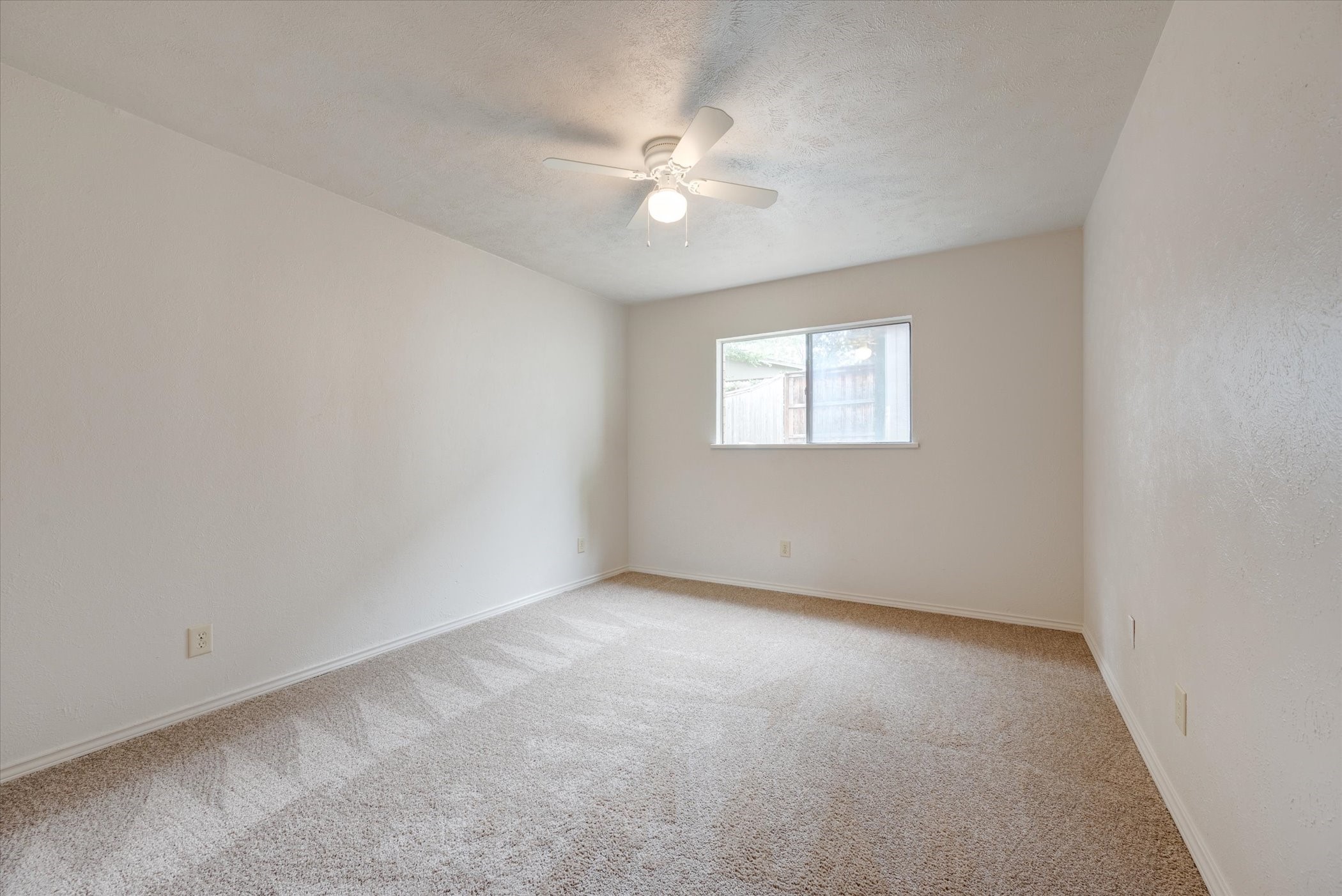 2600 Meadowview Drive