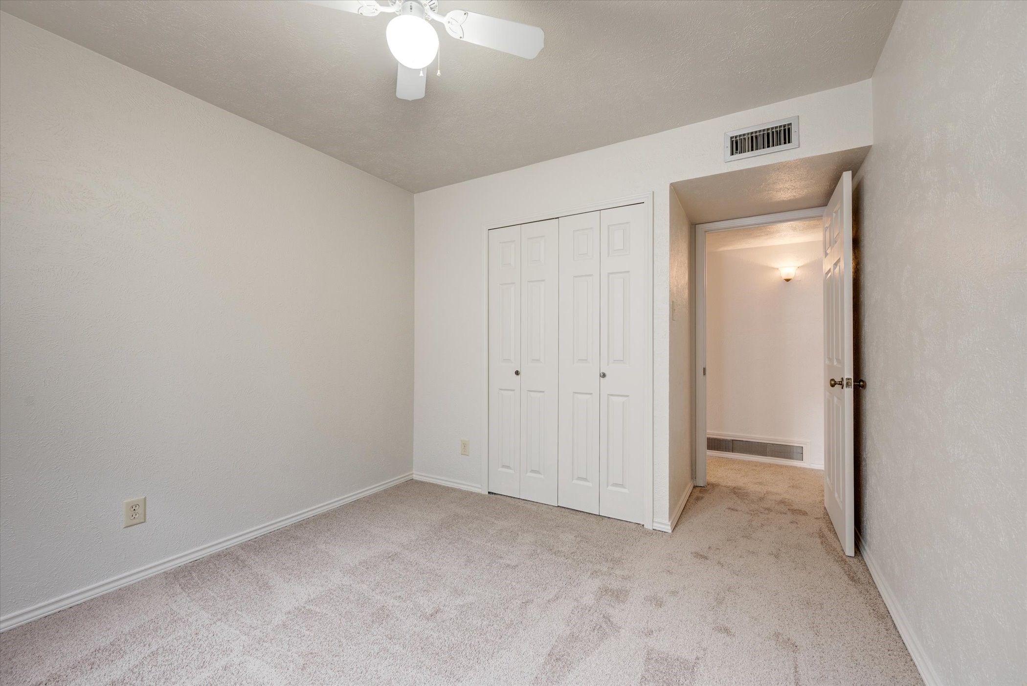 2600 Meadowview Drive