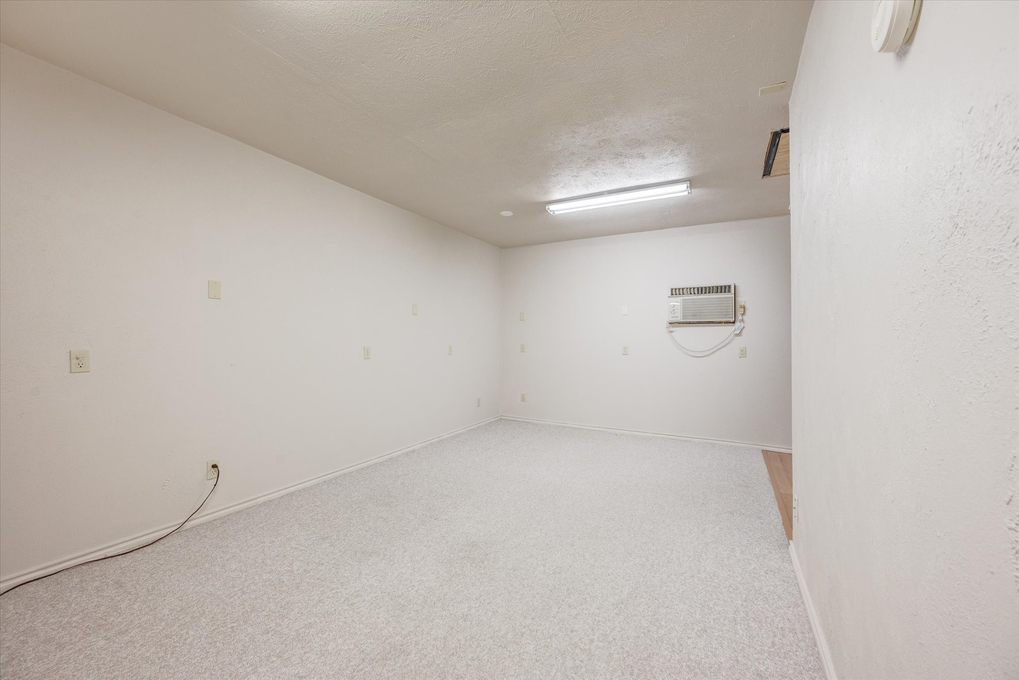 2600 Meadowview Drive