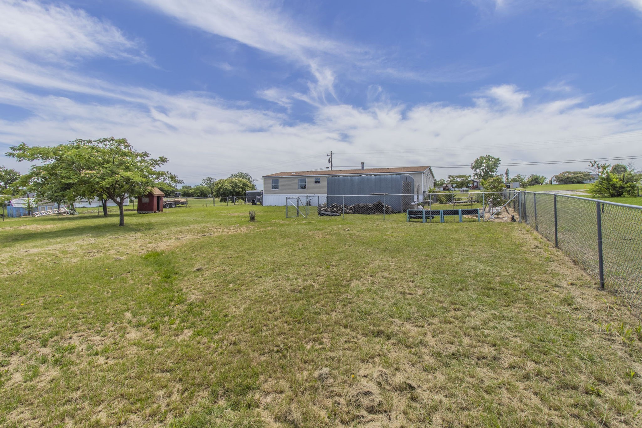 196 Hilltop Trail