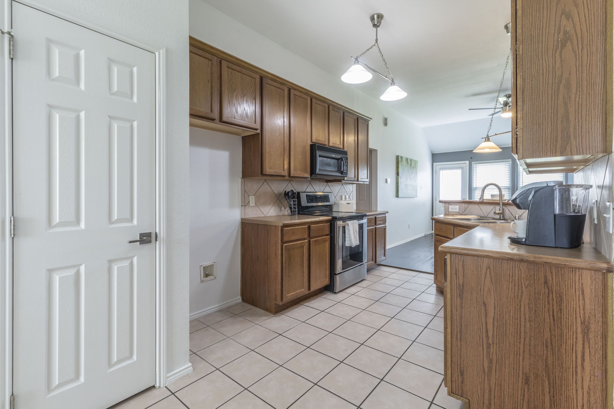 2111 Preston Trail