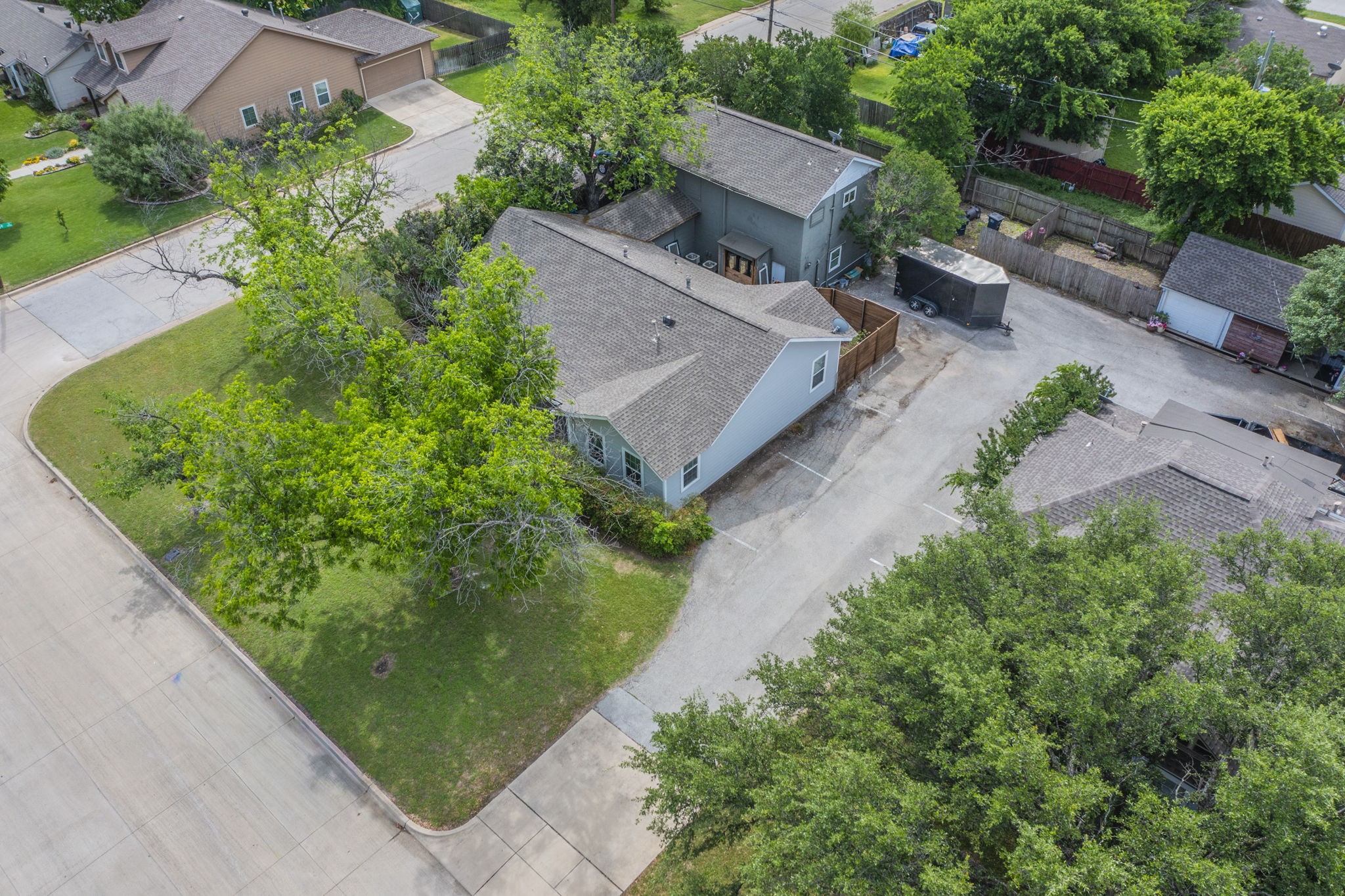 4901 Curzon Avenue 105