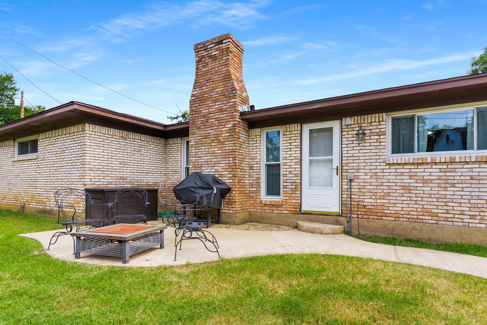 3213 Shere Circle