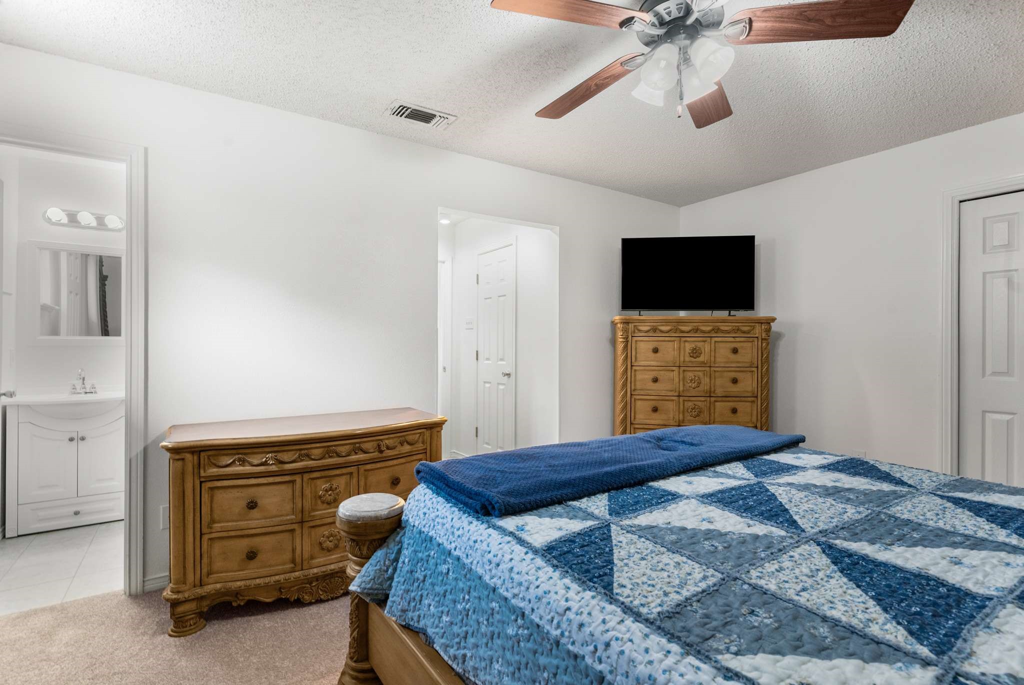 3213 Shere Circle