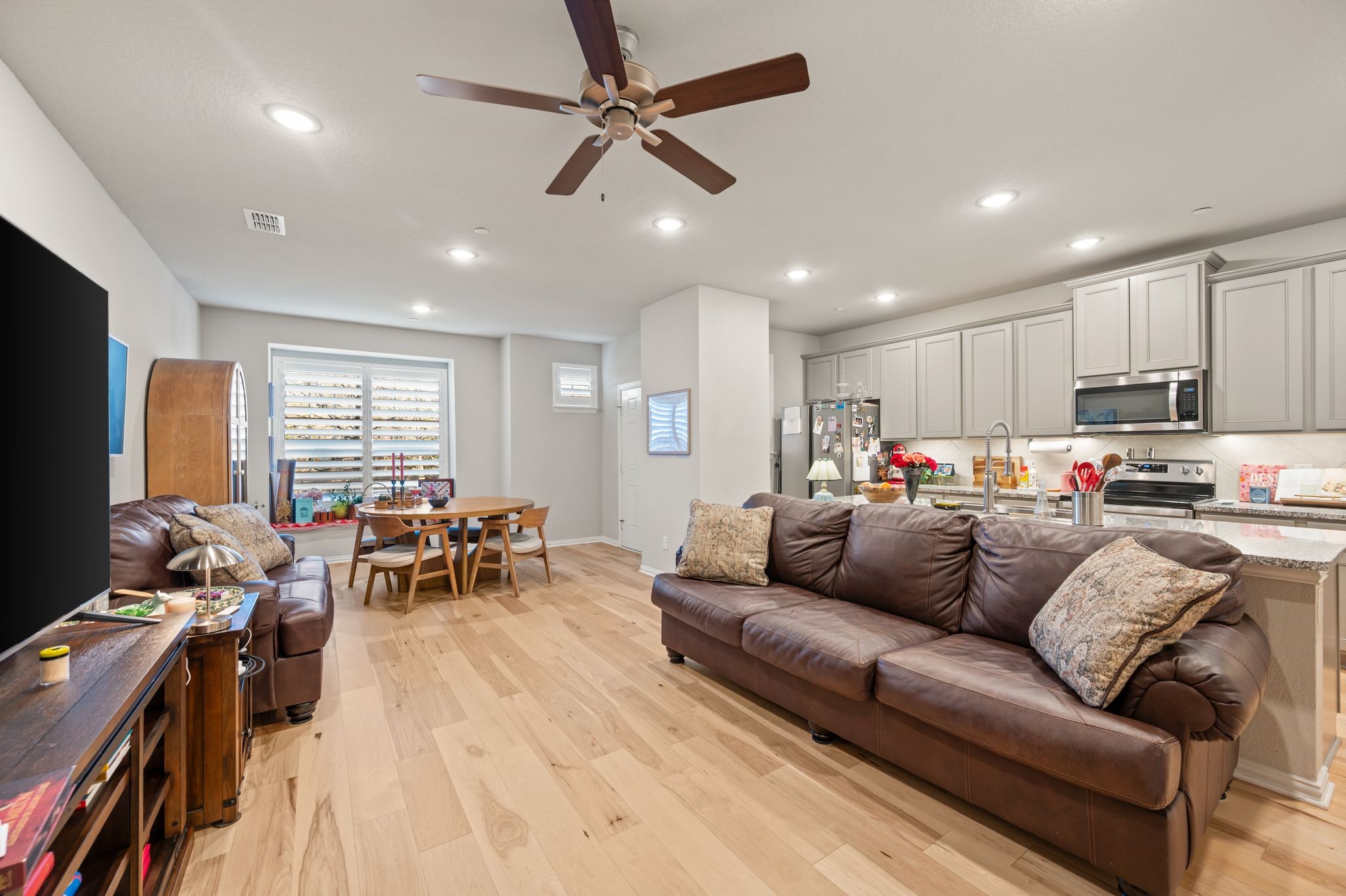 1244 Alamo Drive