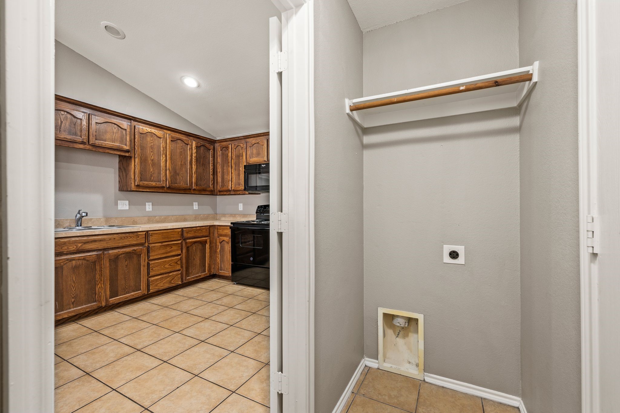 5948 Melanie Drive