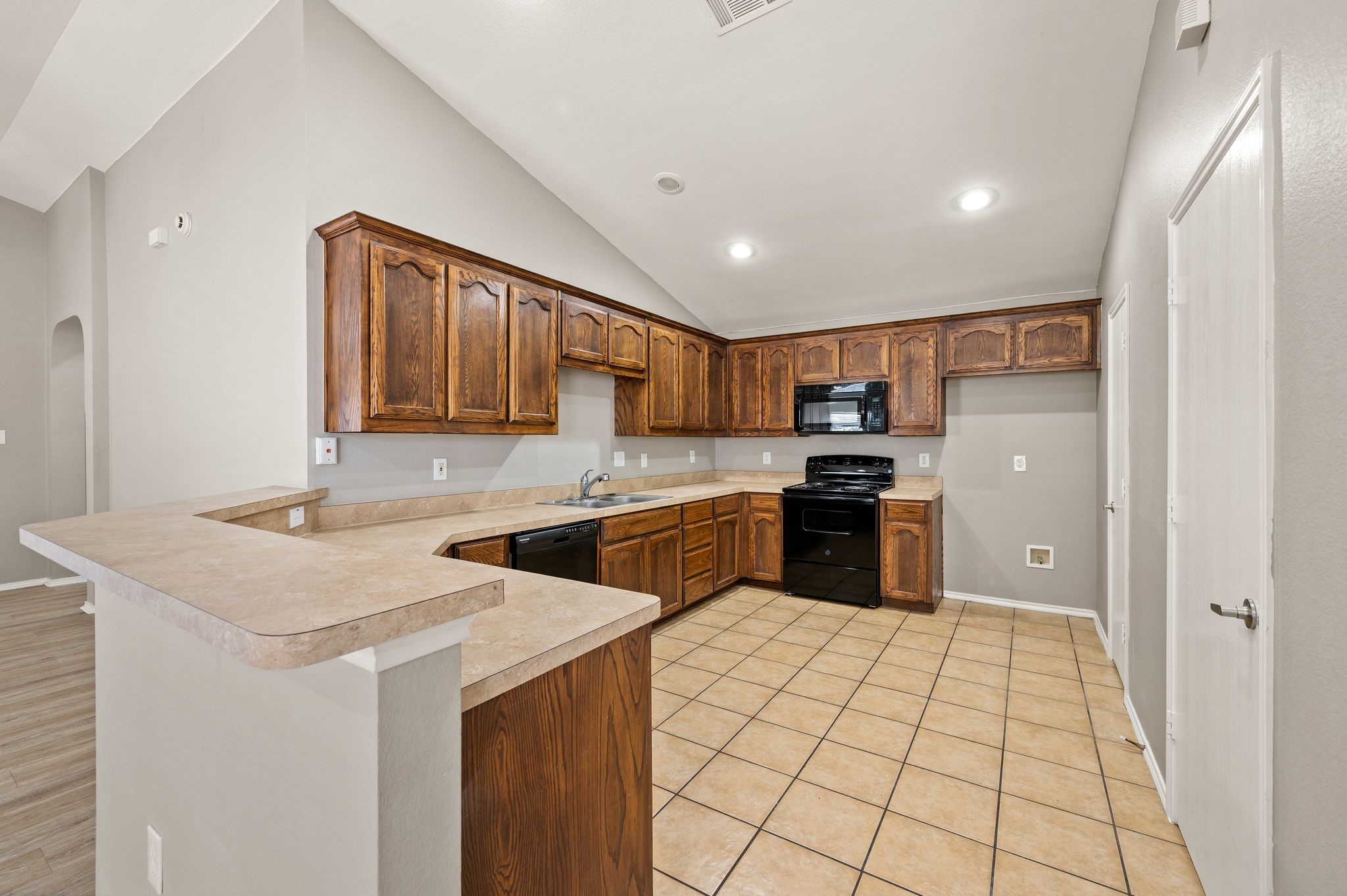 5948 Melanie Drive