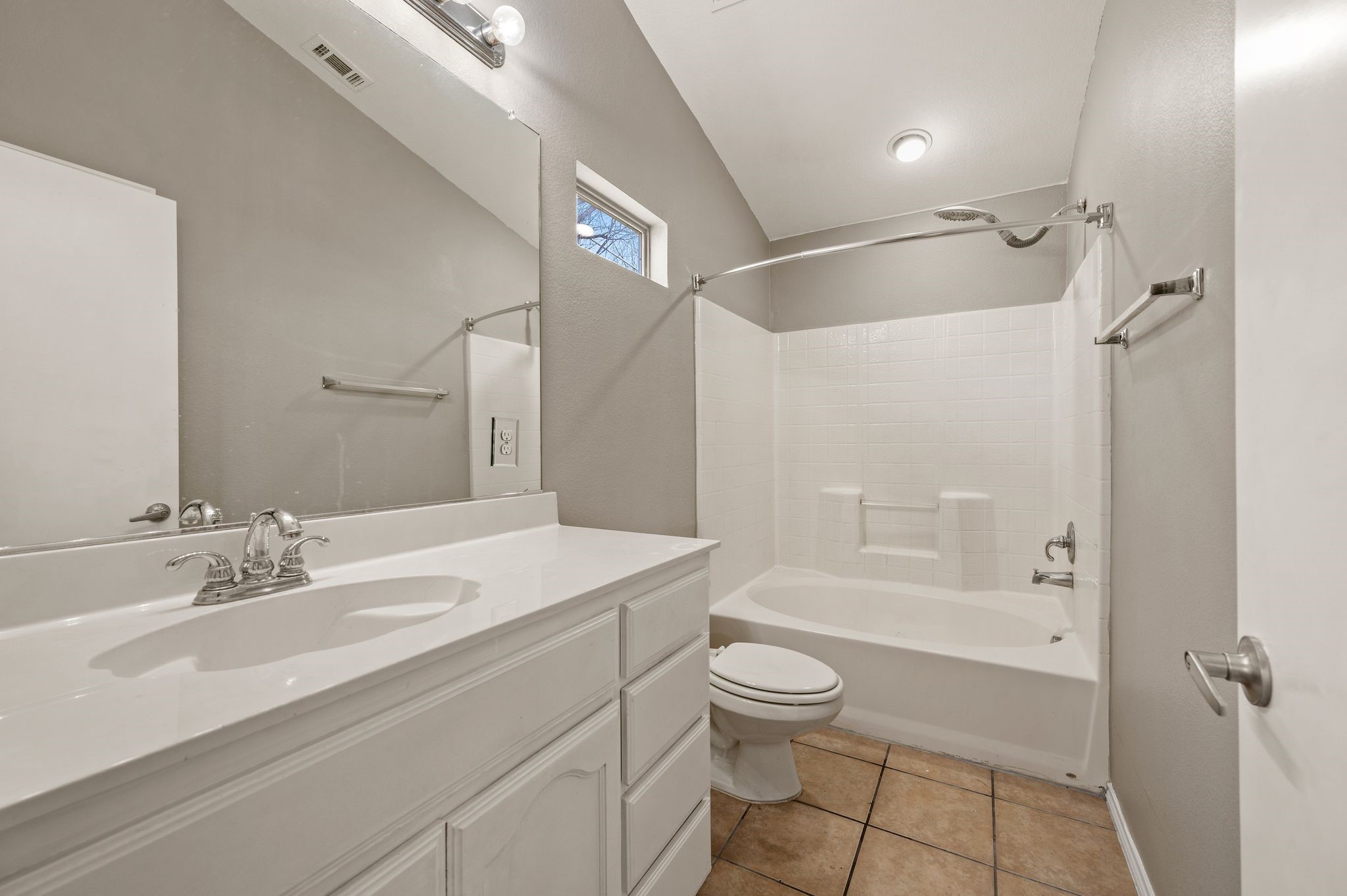 5948 Melanie Drive