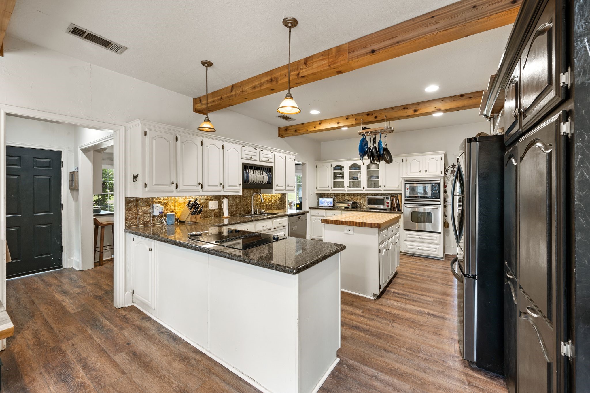 11 Country Ridge Road