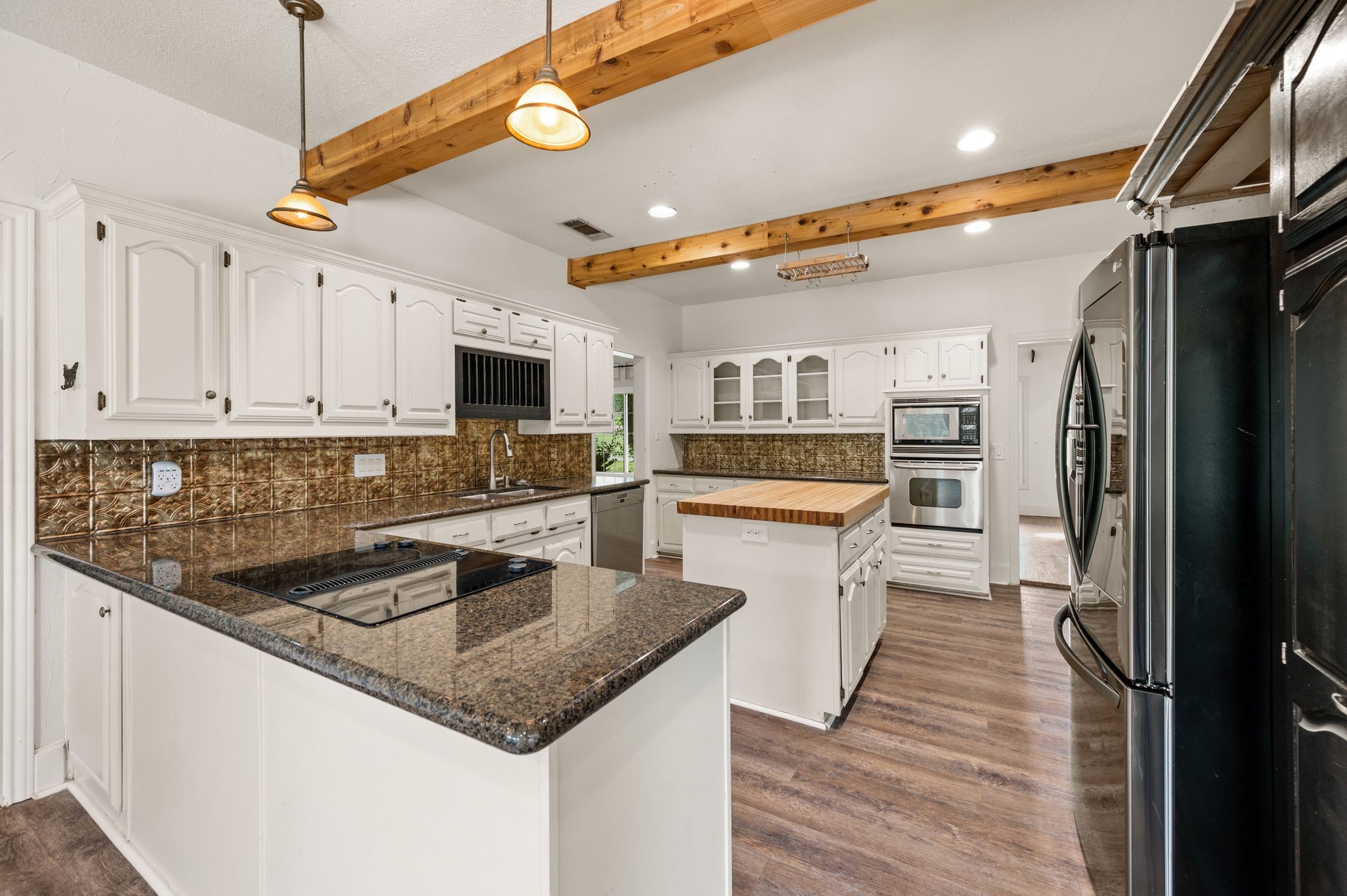11 Country Ridge Road