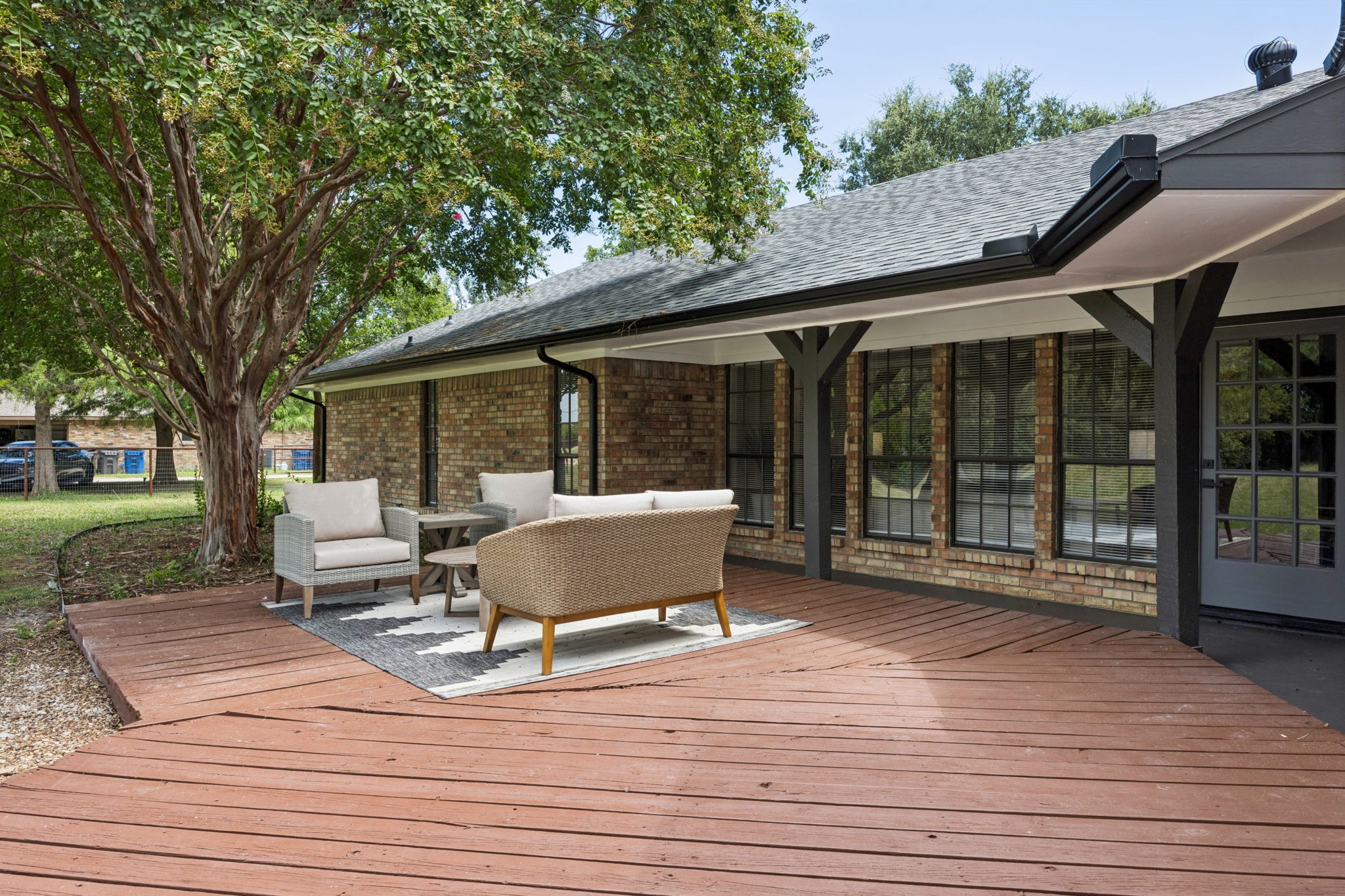 10 Chisholm Trail