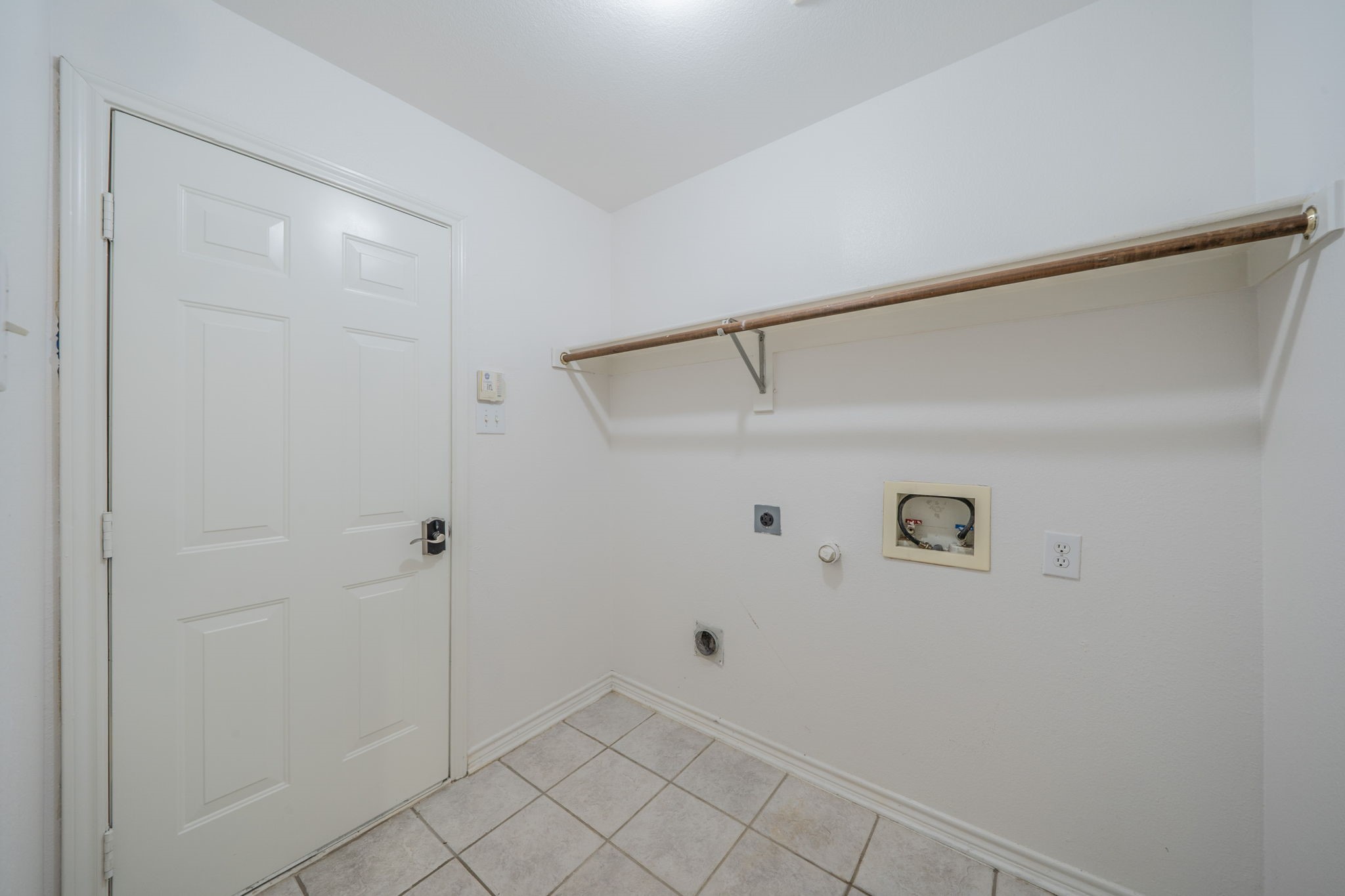 307 Dover Heights Trail