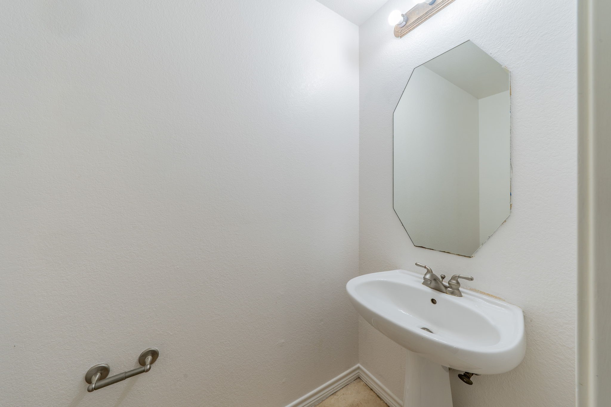 307 Dover Heights Trail