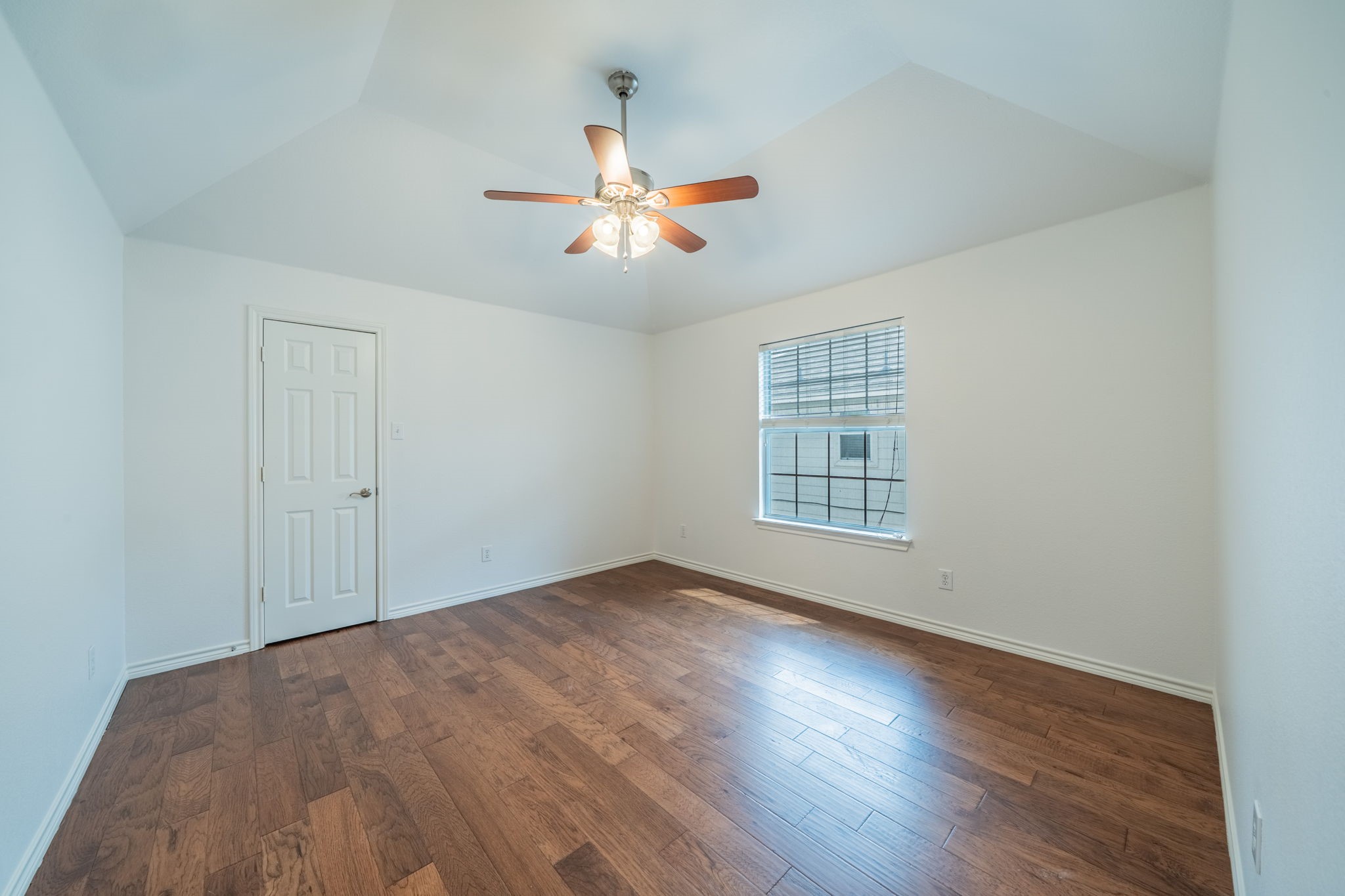 307 Dover Heights Trail