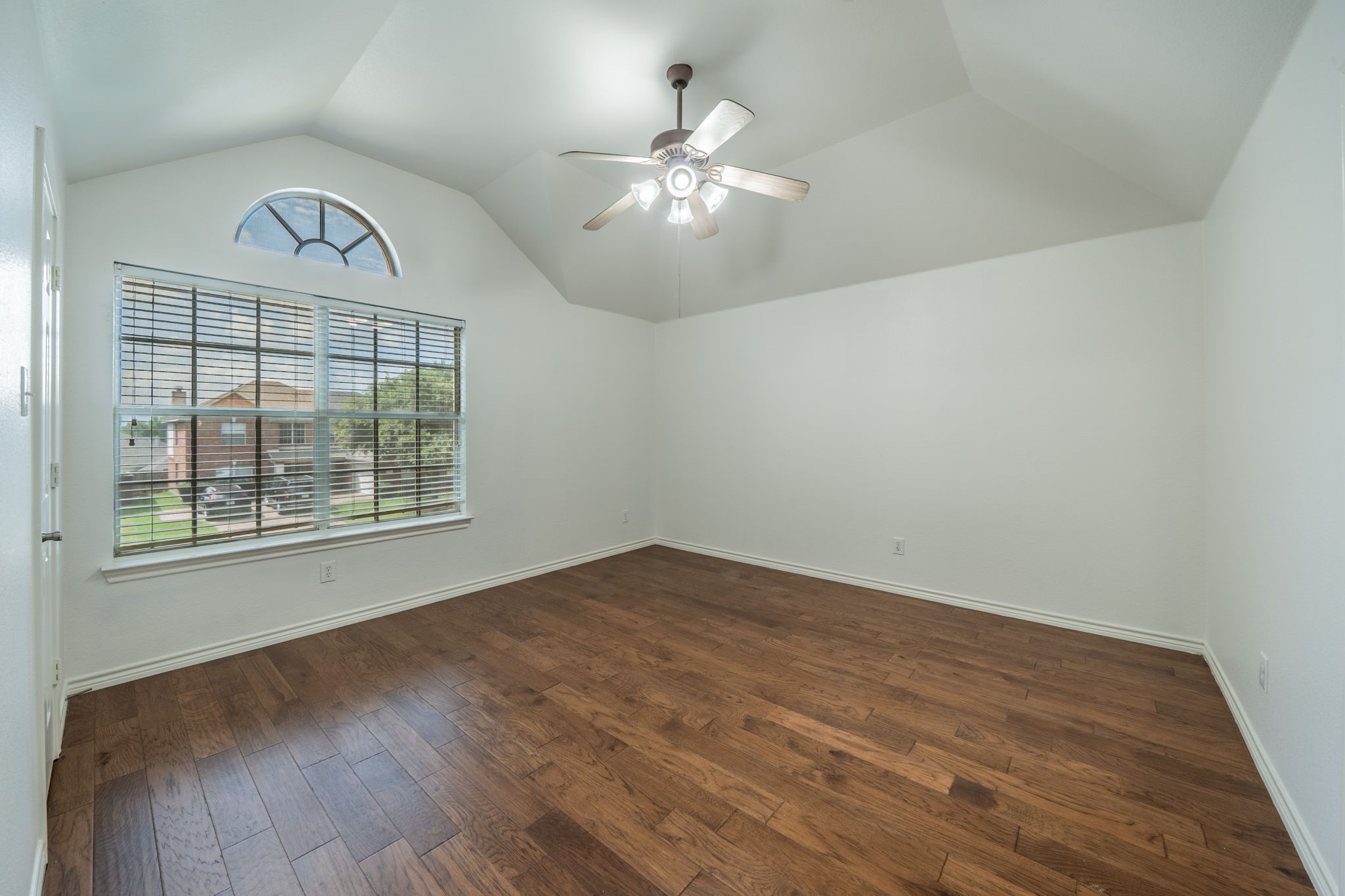 307 Dover Heights Trail