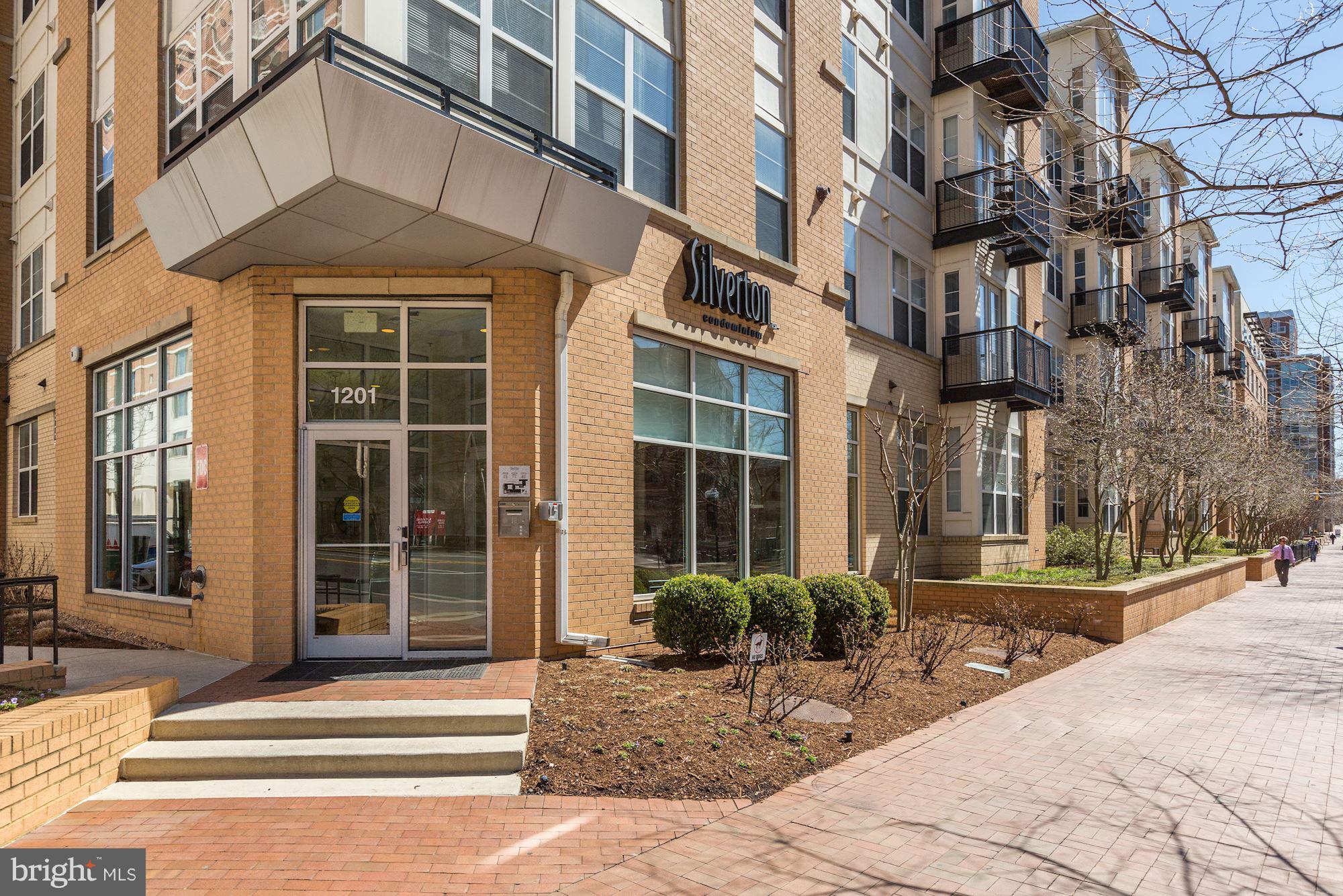 1201 EAST WEST HIGHWAY 419