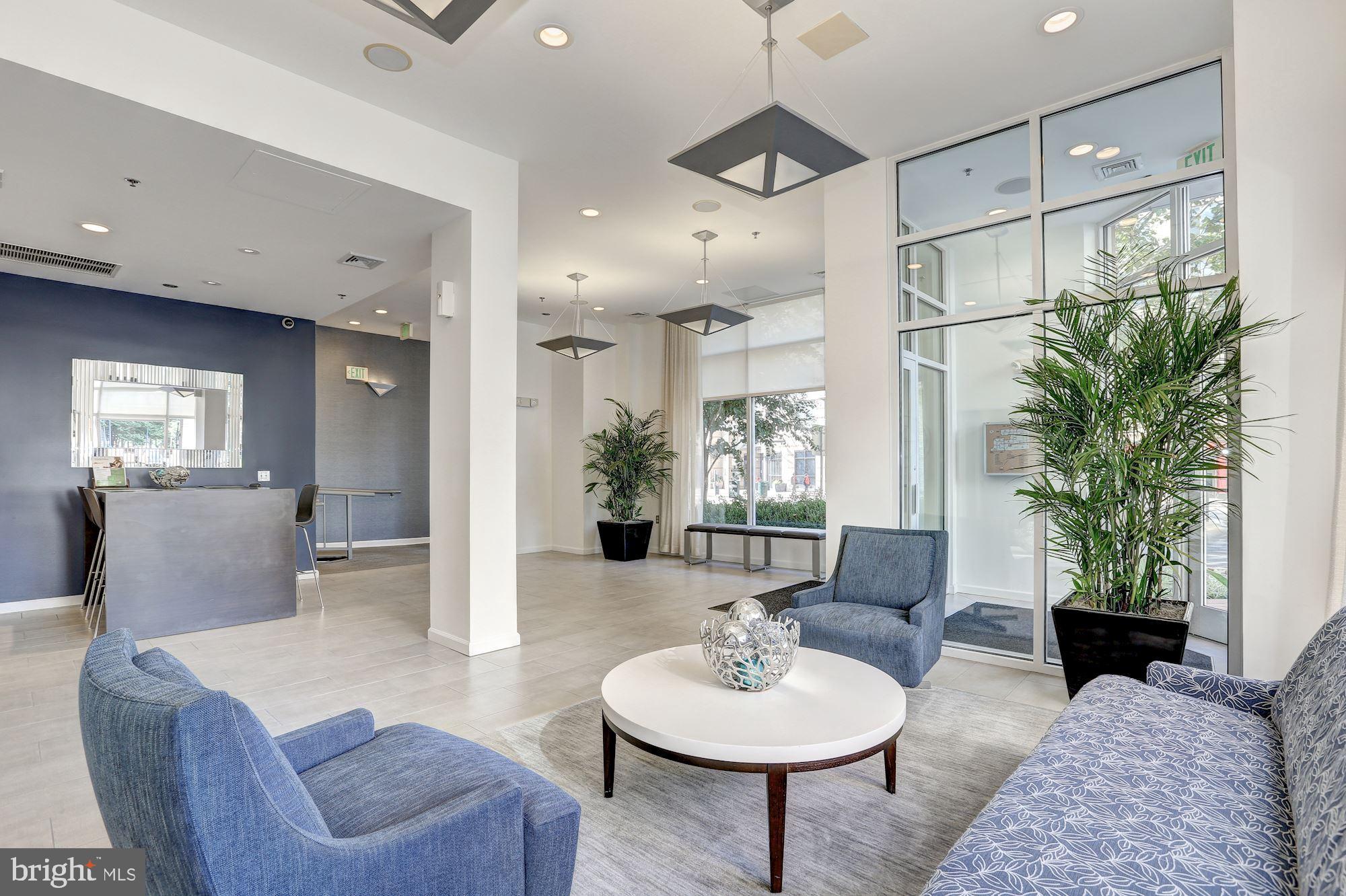 1201 EAST WEST HIGHWAY 419