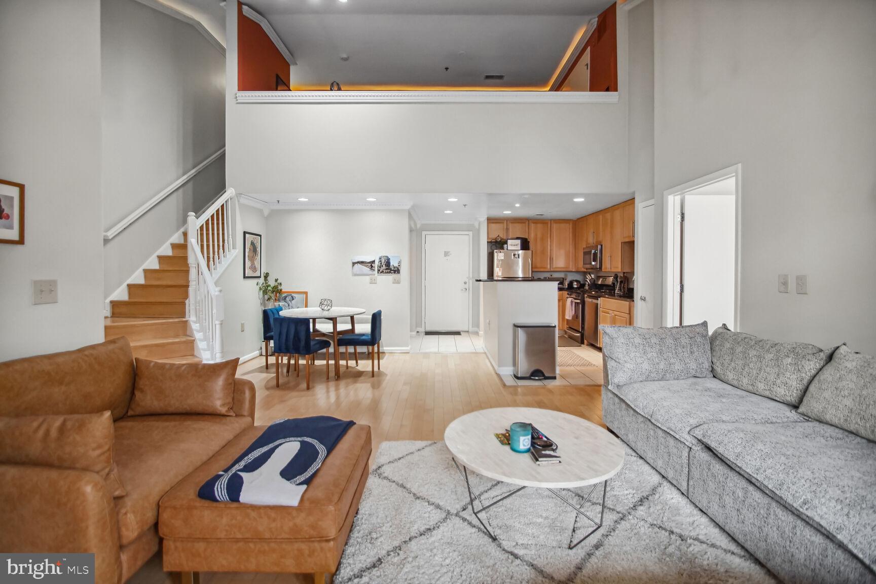 1201 EAST WEST HIGHWAY 419
