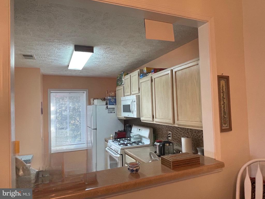 19 WINDBROOKE CIRCLE 19