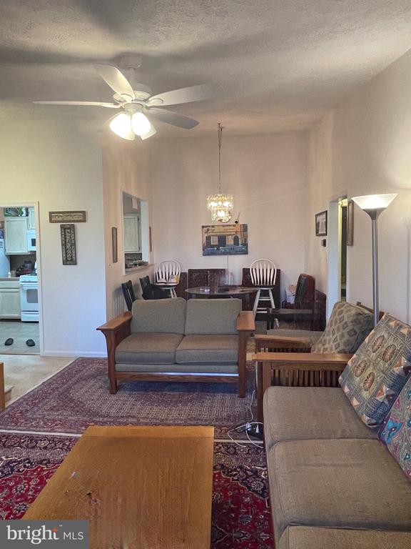 19 WINDBROOKE CIRCLE 19