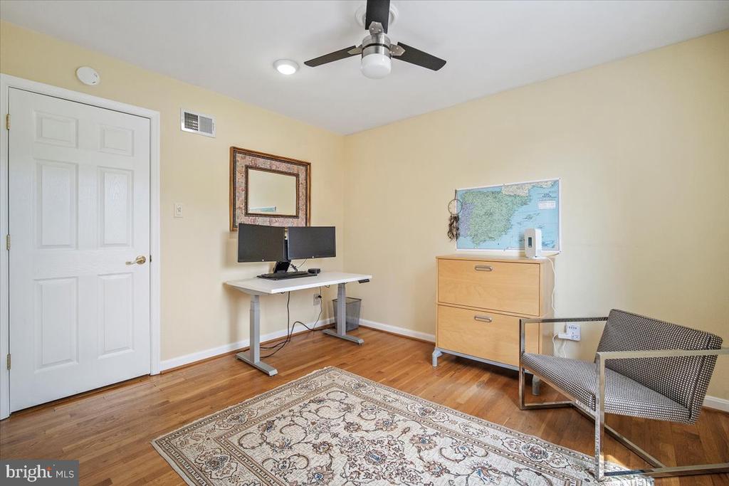 4 TIFTON COURT