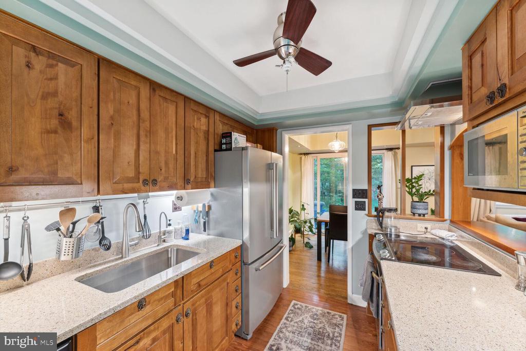 8532 GEREN ROAD 17-4