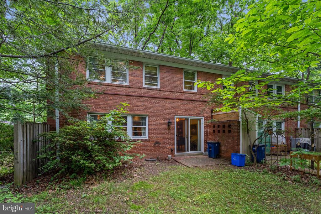 8532 GEREN ROAD 17-4