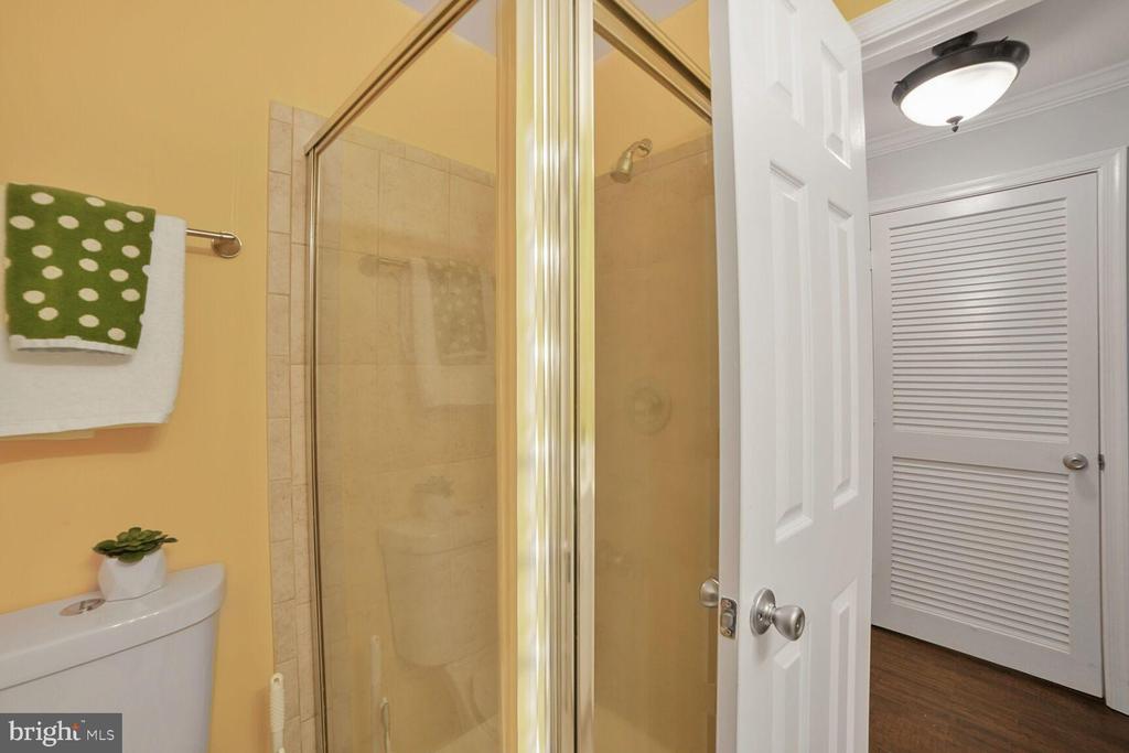 20408 SHORE HARBOUR DRIVE 5-H