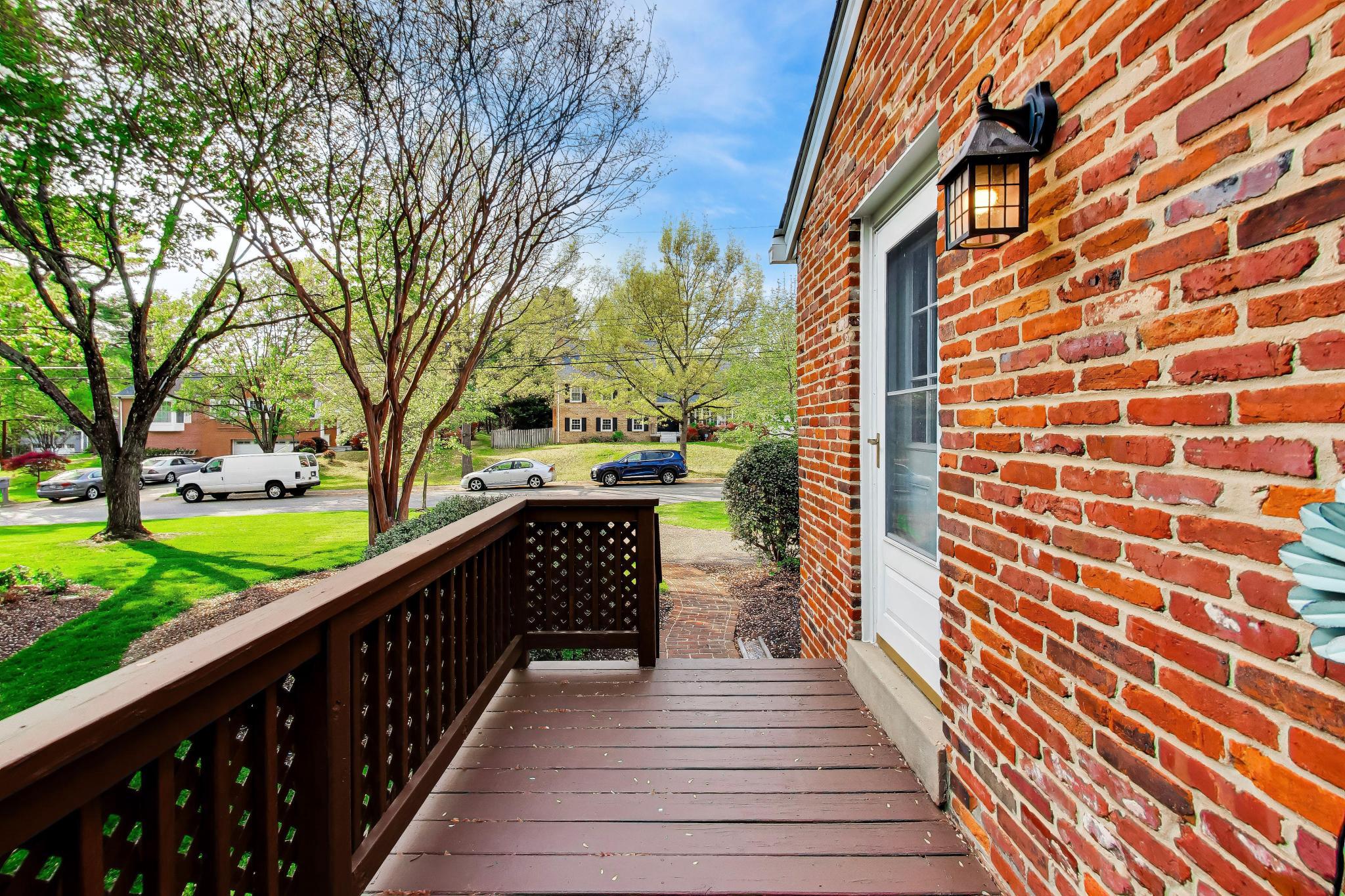 54 ORCHARD WAY N