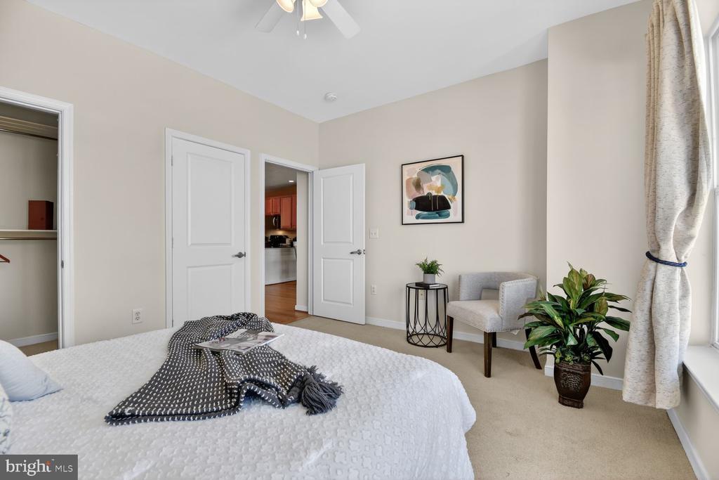 8045 NEWELL STREET 504