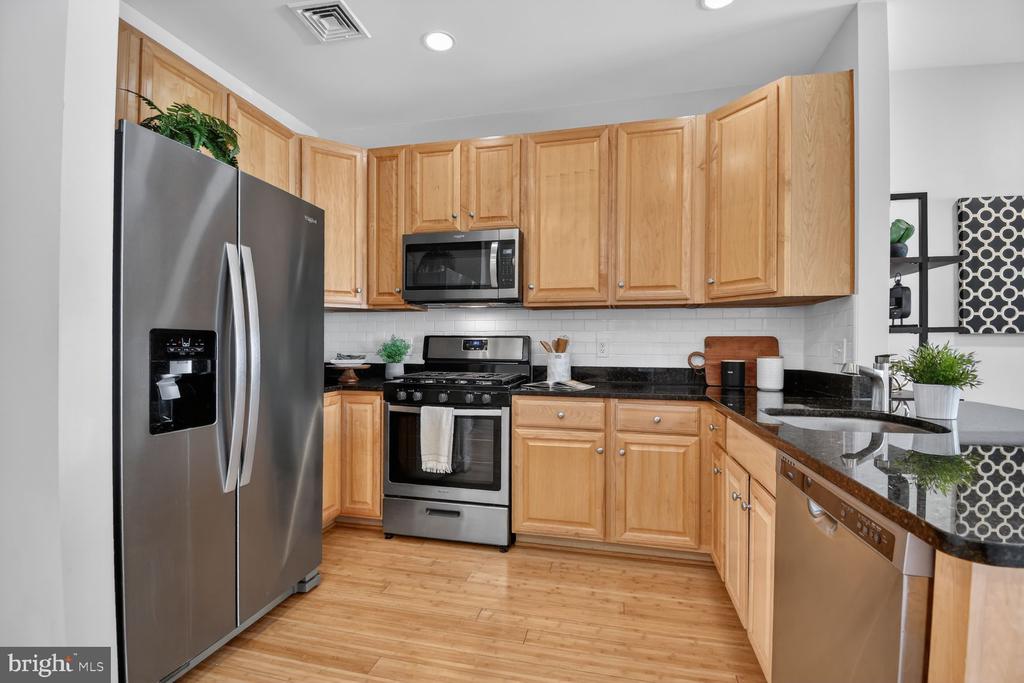 8045 NEWELL STREET 504
