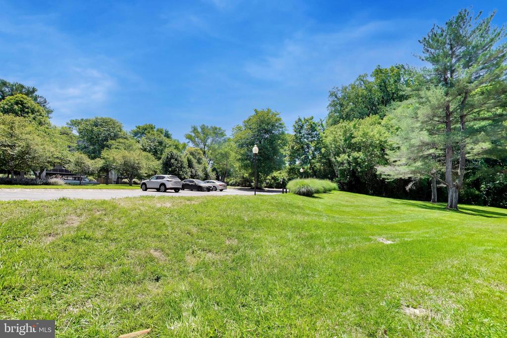 14424 PARKVALE ROAD 2