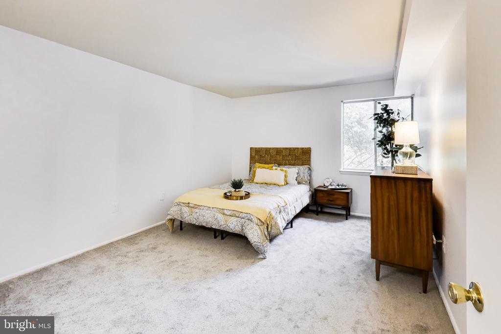 14424 PARKVALE ROAD 2