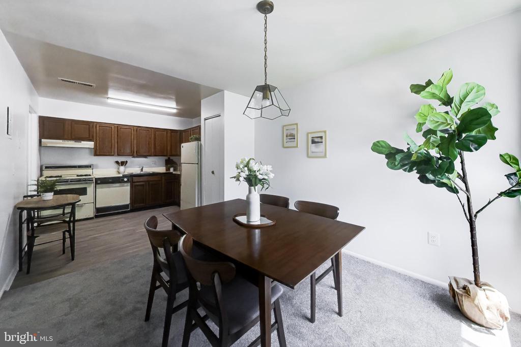 14424 PARKVALE ROAD 2