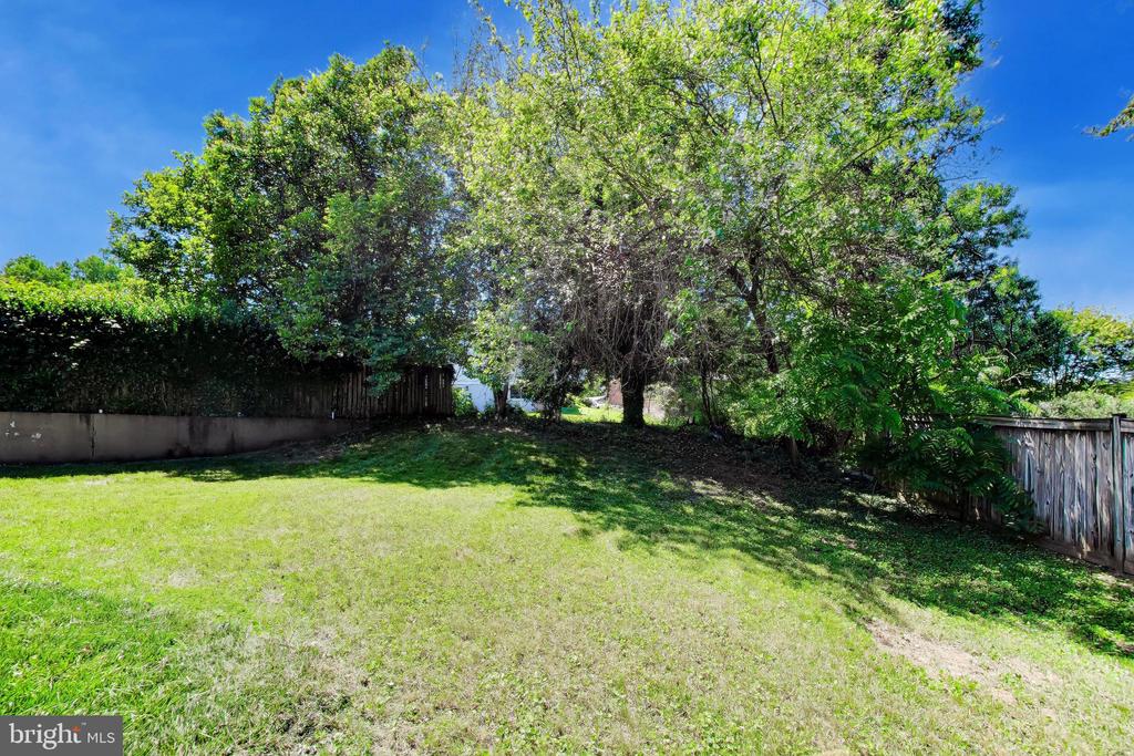 11832 ENID DRIVE
