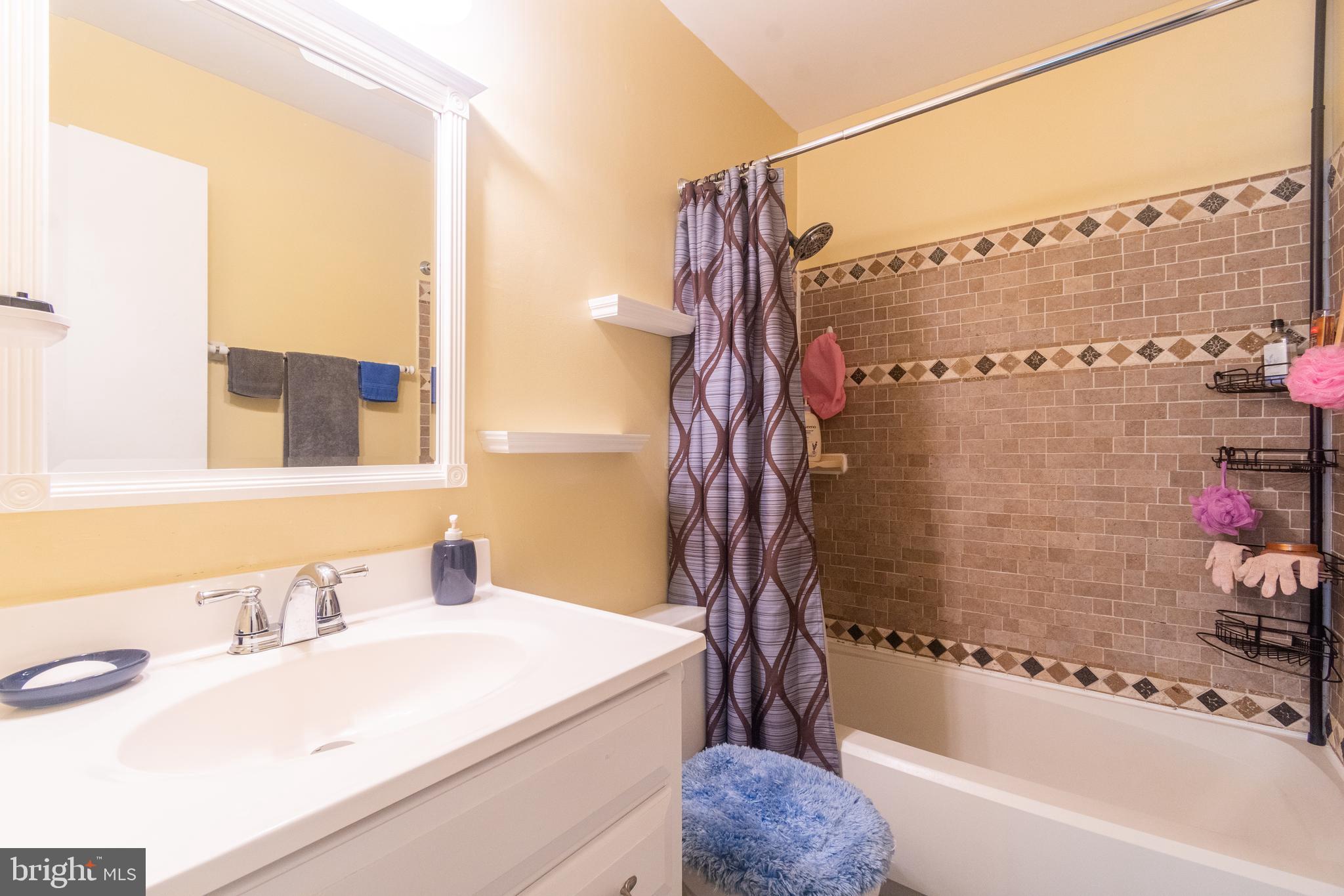 7507 WOODBINE DRIVE