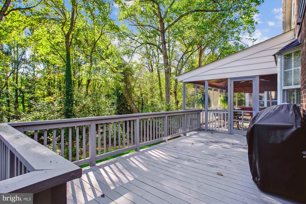 1631 MADDUX LANE